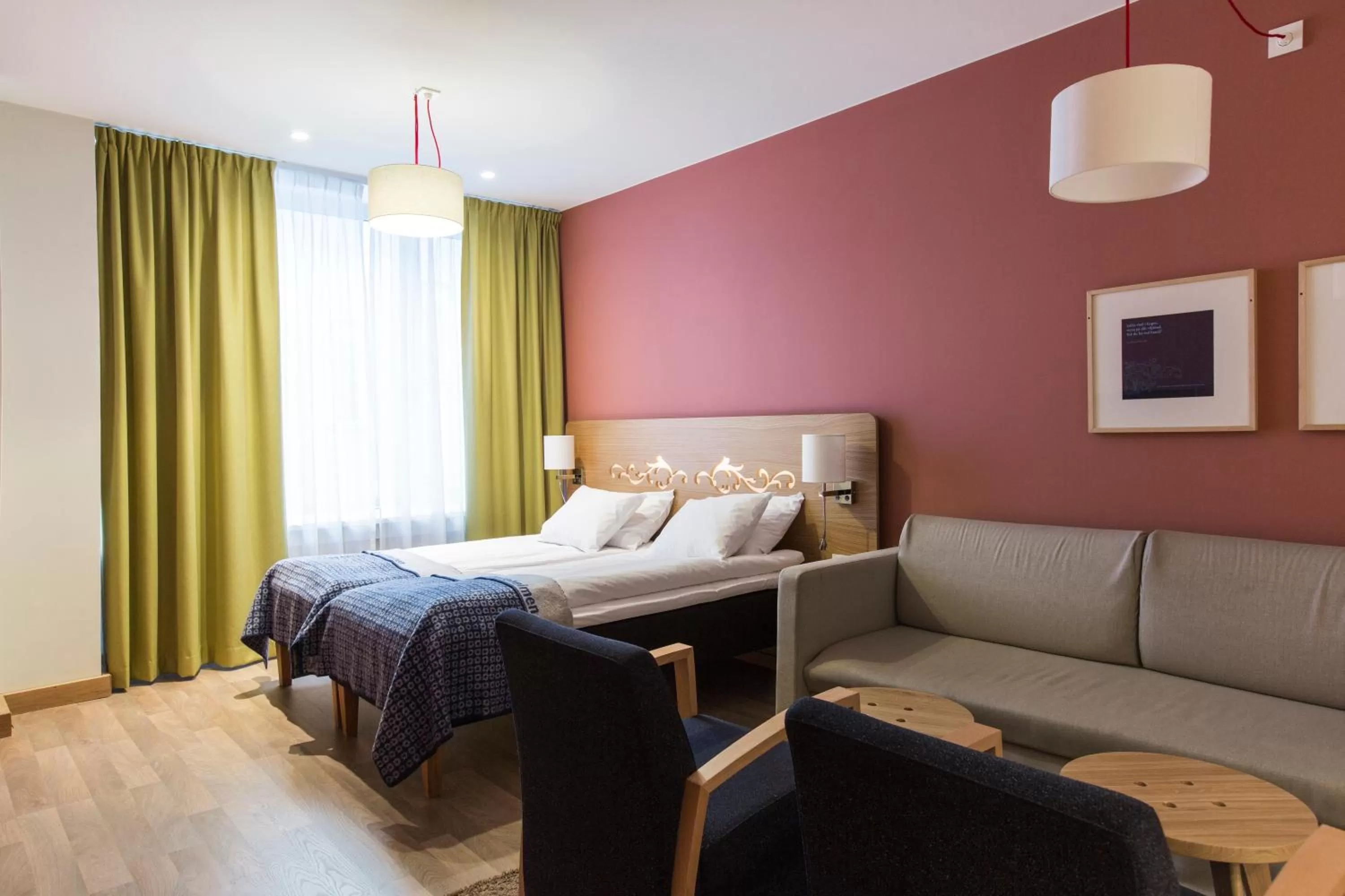 Bed in Hotell Bondeheimen