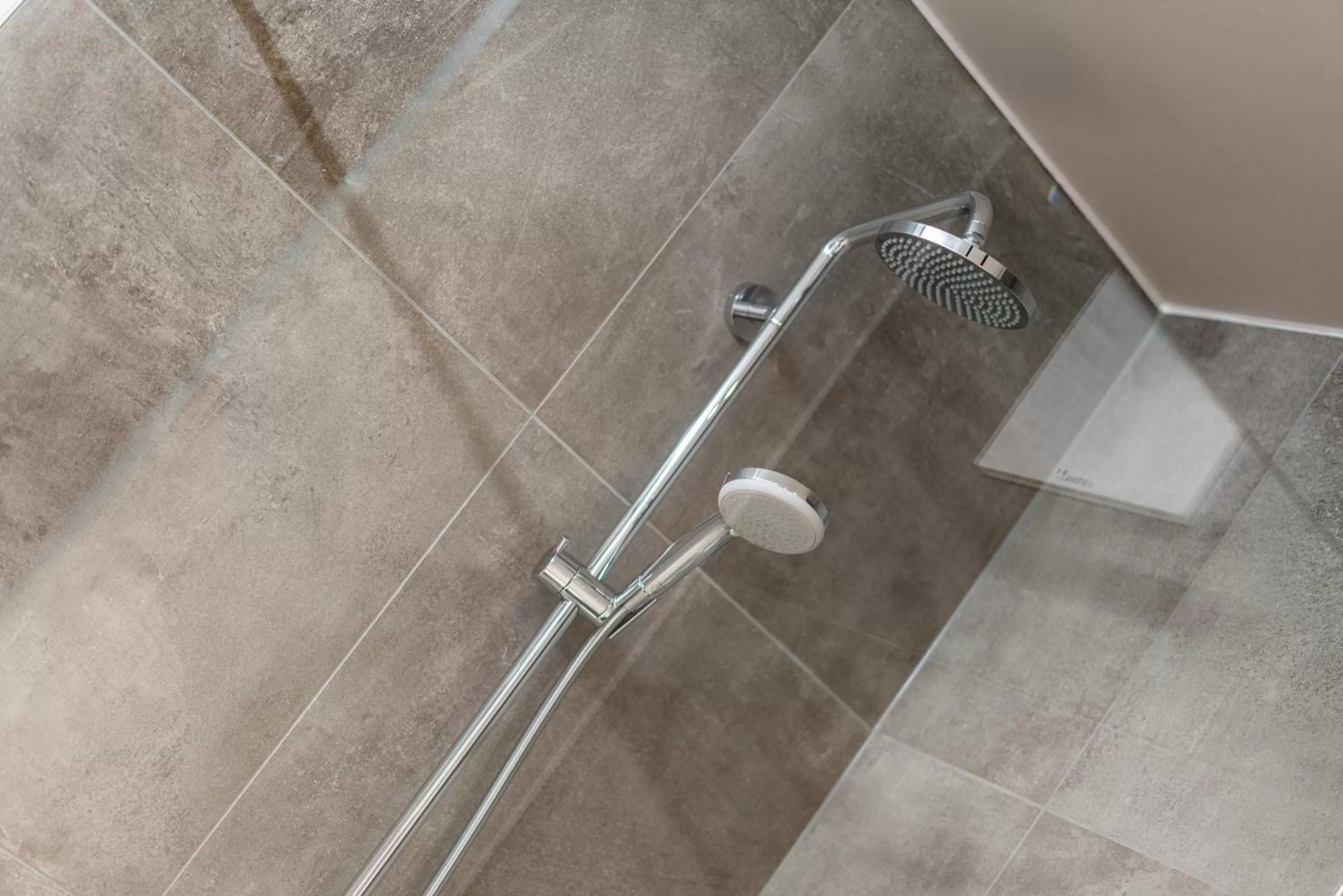 Shower in Rufi's Hotel Innsbruck