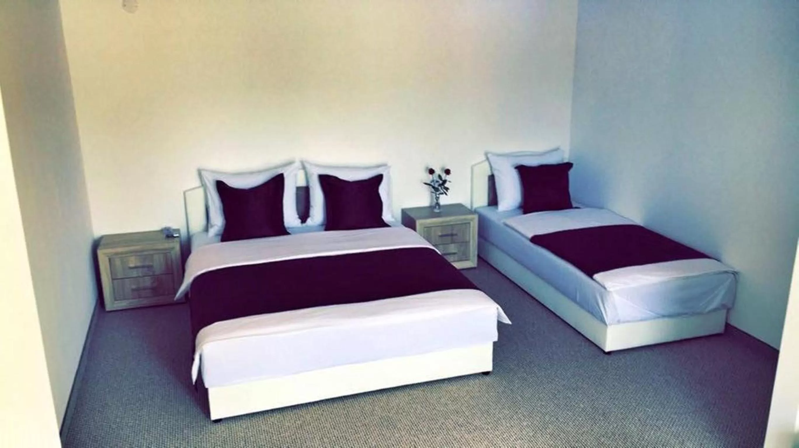 Living room, Bed in Motel Aura