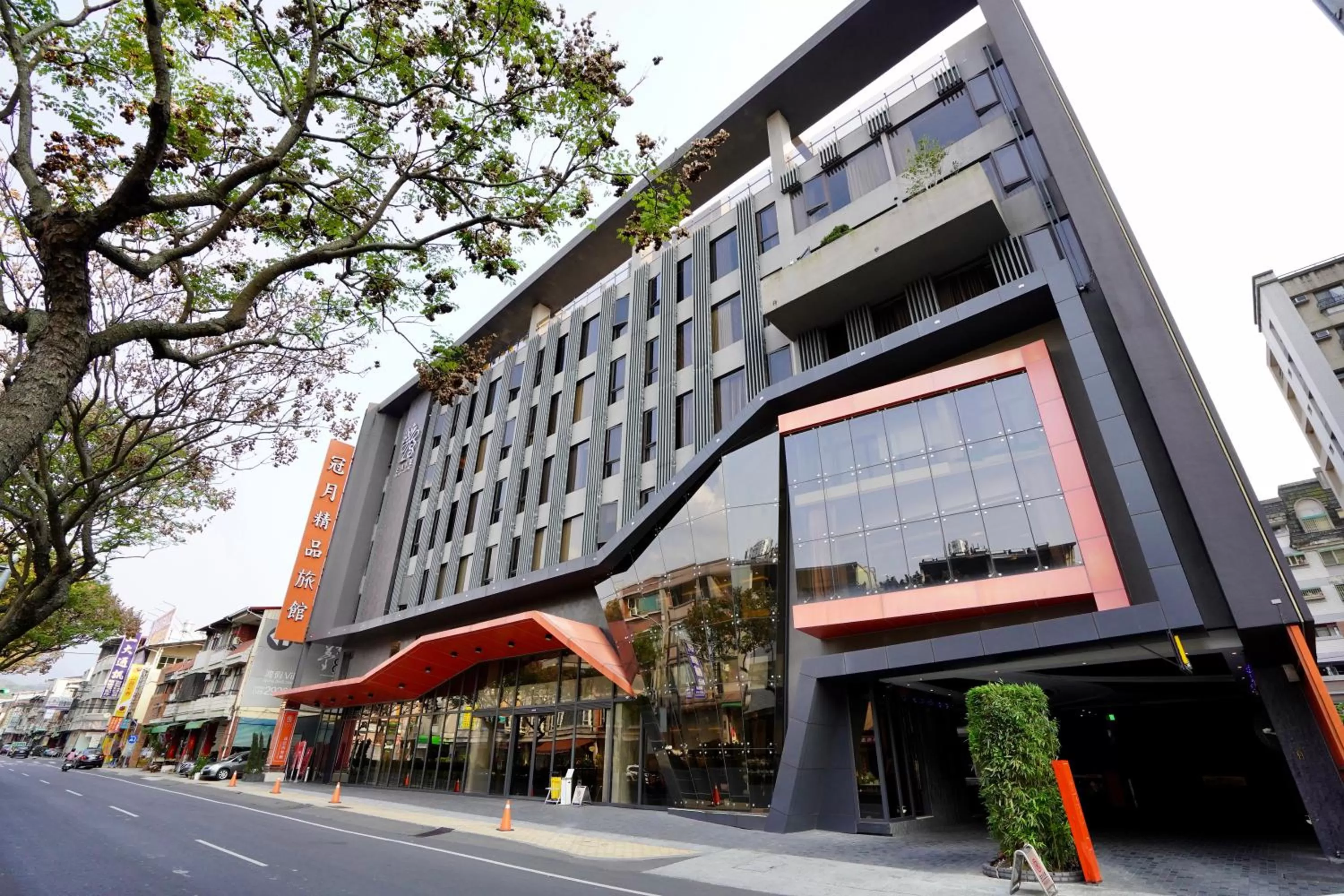 冠月精品旅館-Puli Ease Hotel