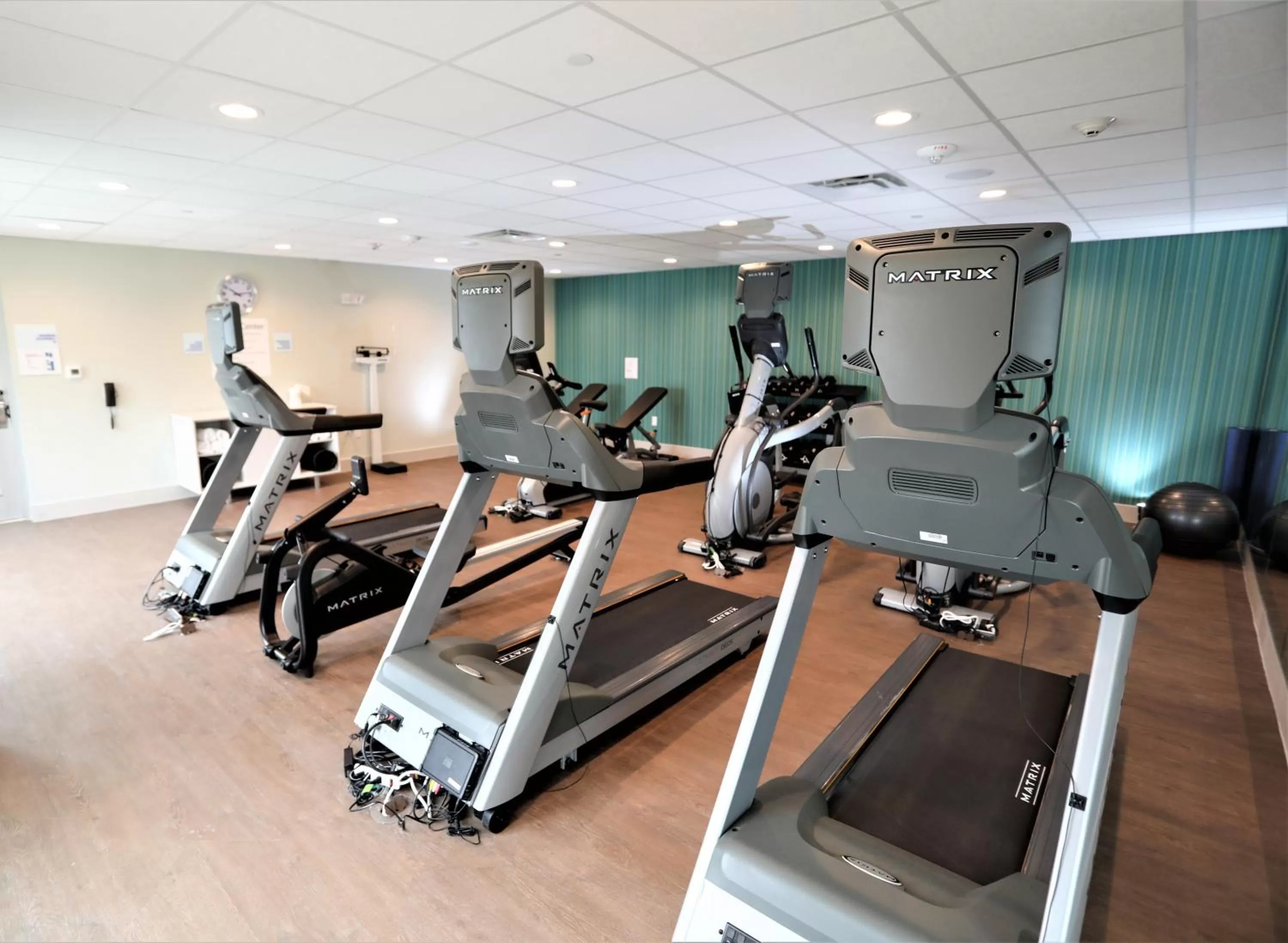 Spa and wellness centre/facilities in Holiday Inn Express & Suites - Forney by IHG