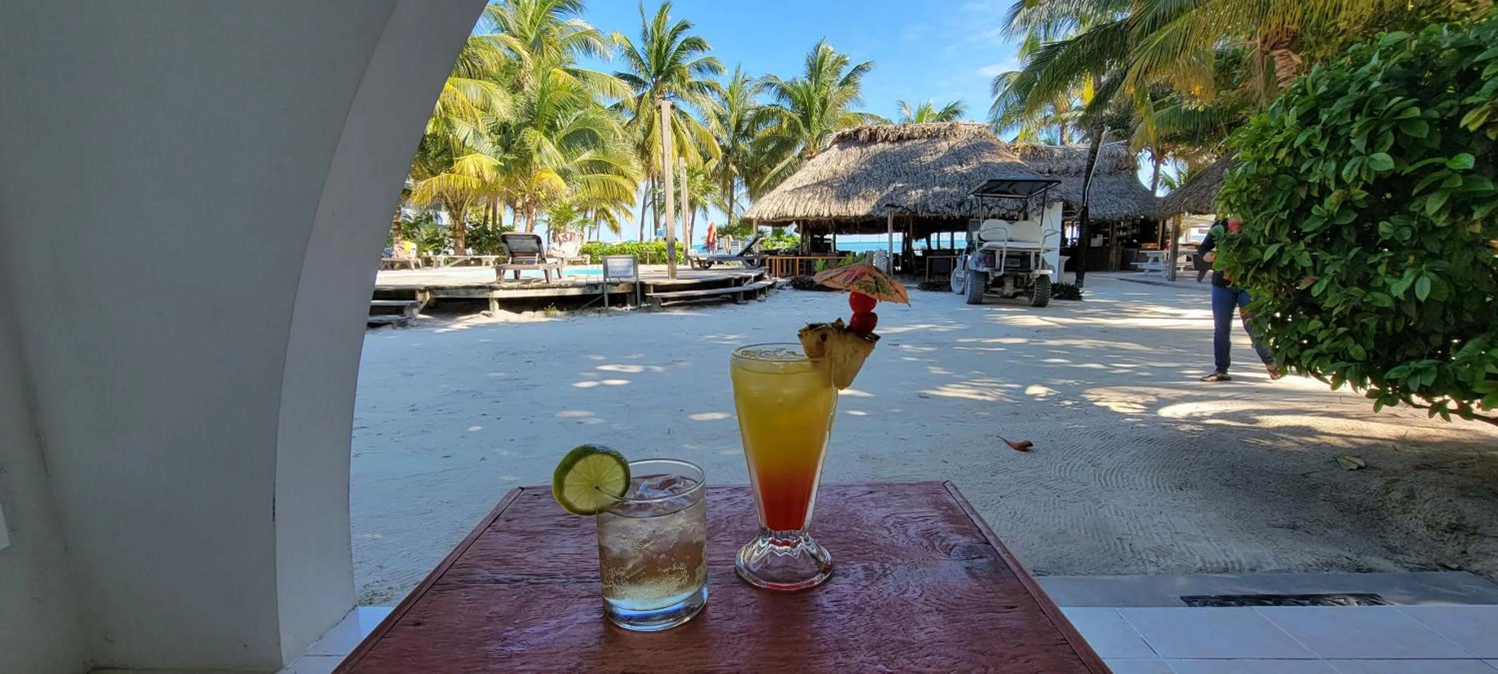 Restaurant/places to eat in Caribbean Villas Hotel