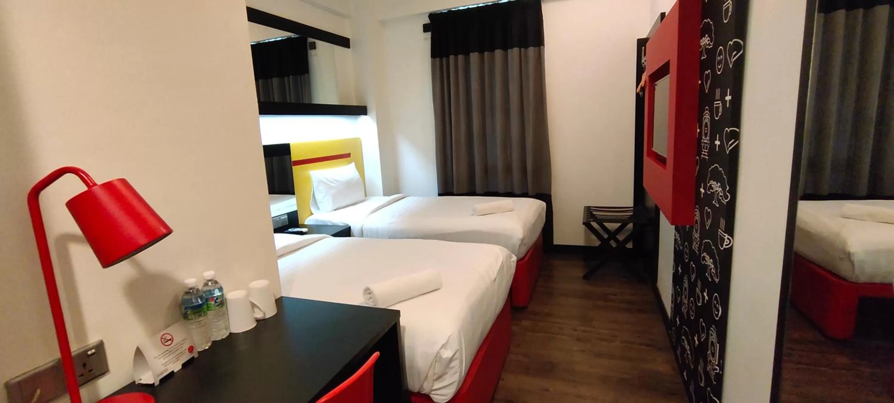 Photo of the whole room, Bed in Sense Hotel Taiping