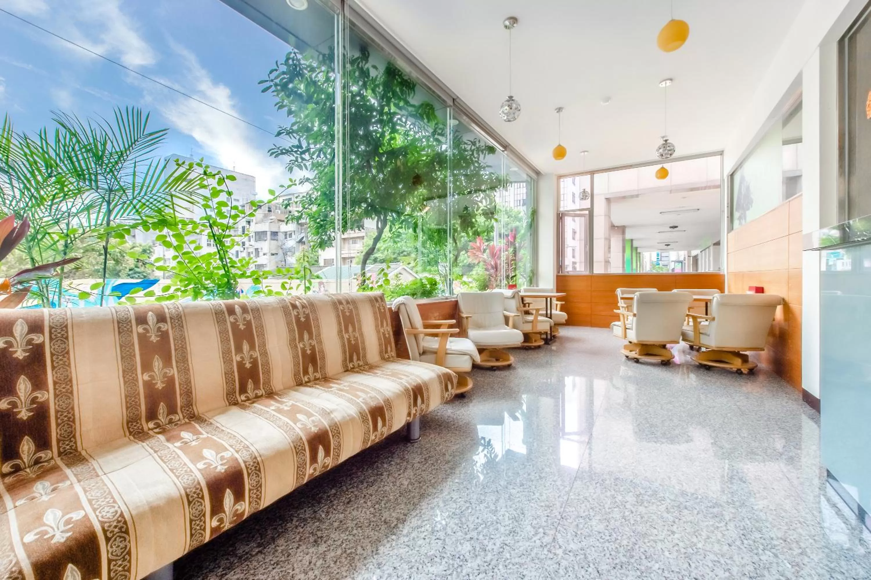 On site in lightness Station Inn