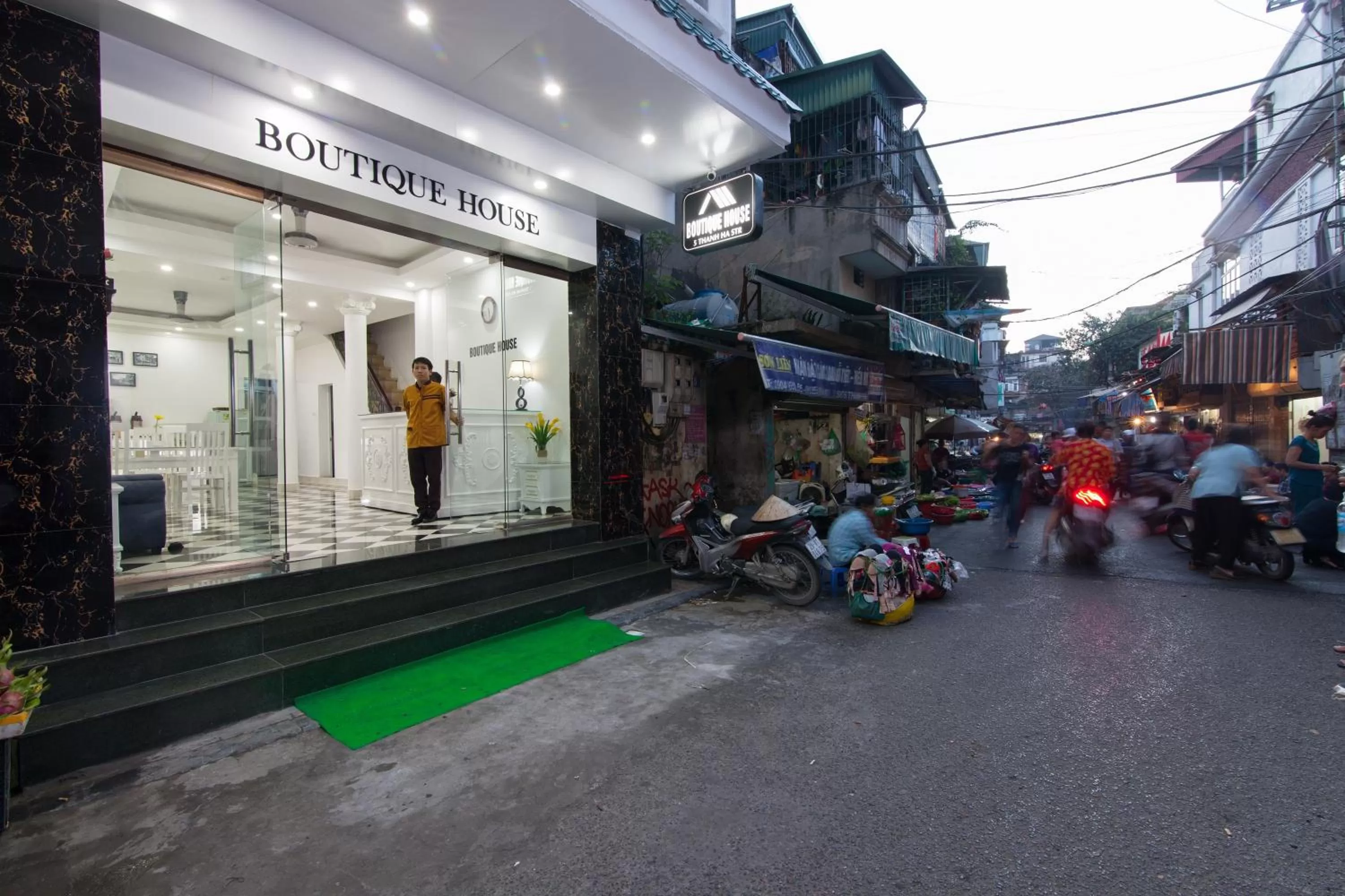 Property building in Hanoi Boutique House