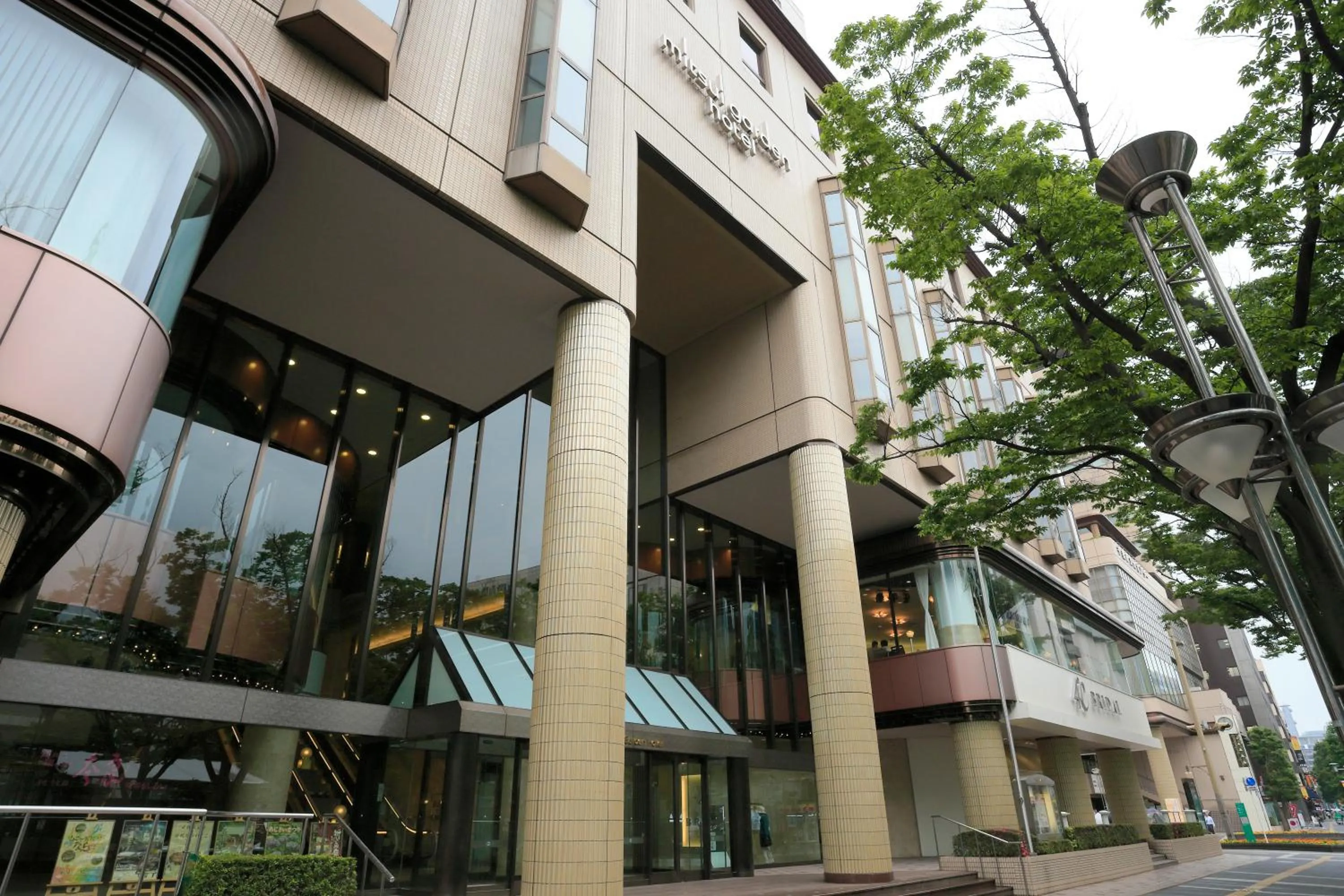Facade/entrance in Mitsui Garden Hotel Chiba