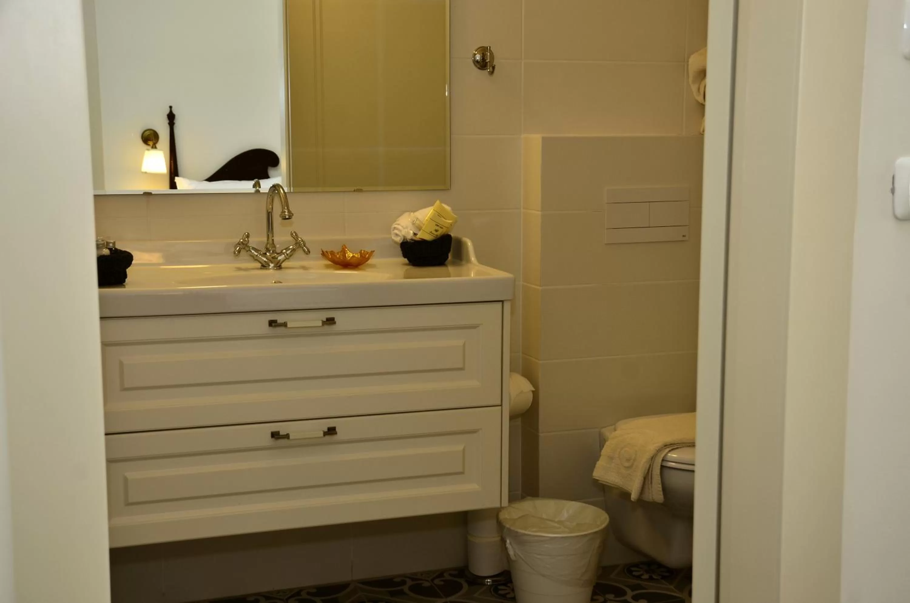 Bathroom in HaBaronit