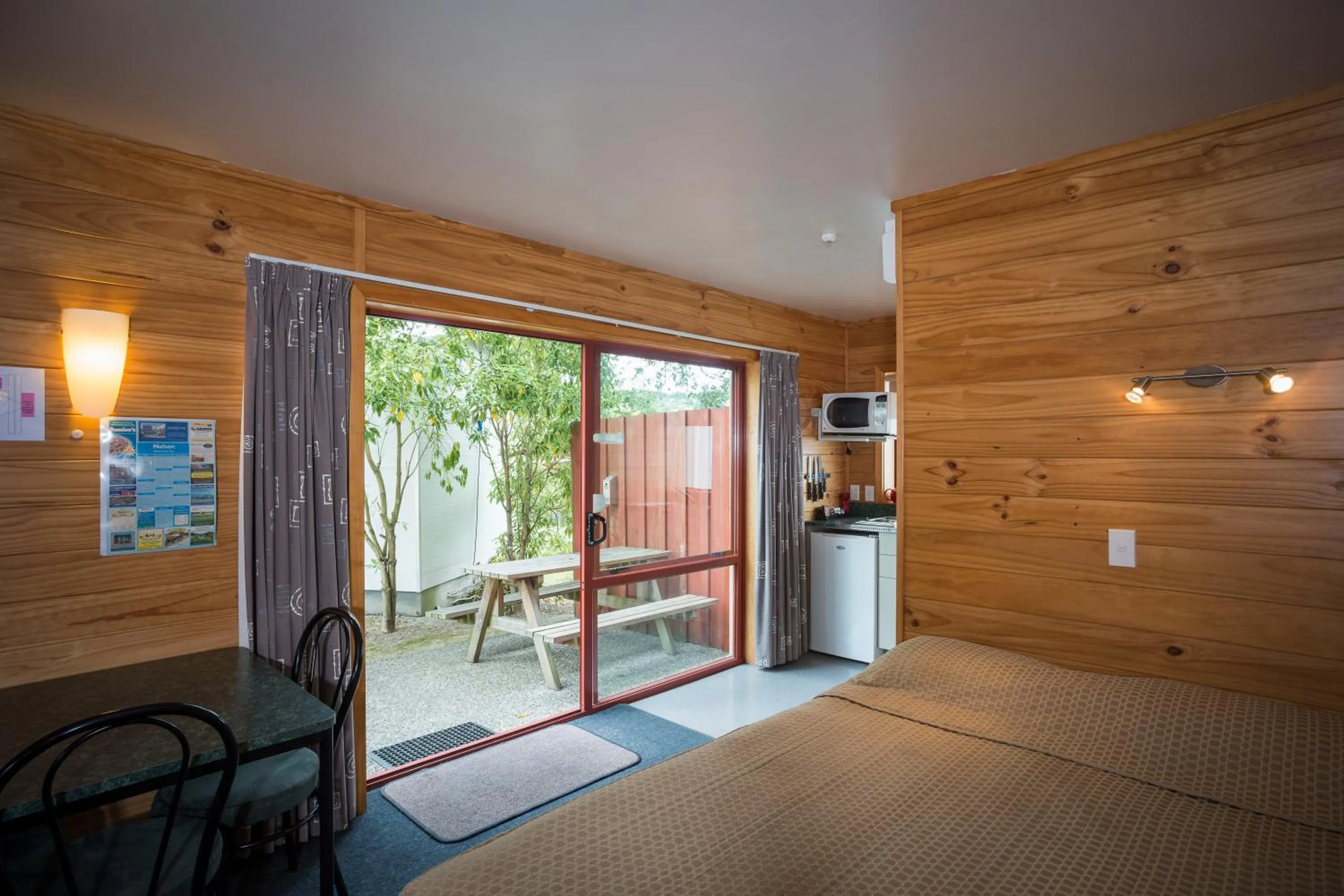 Patio in Nelson City TOP 10 Holiday Park