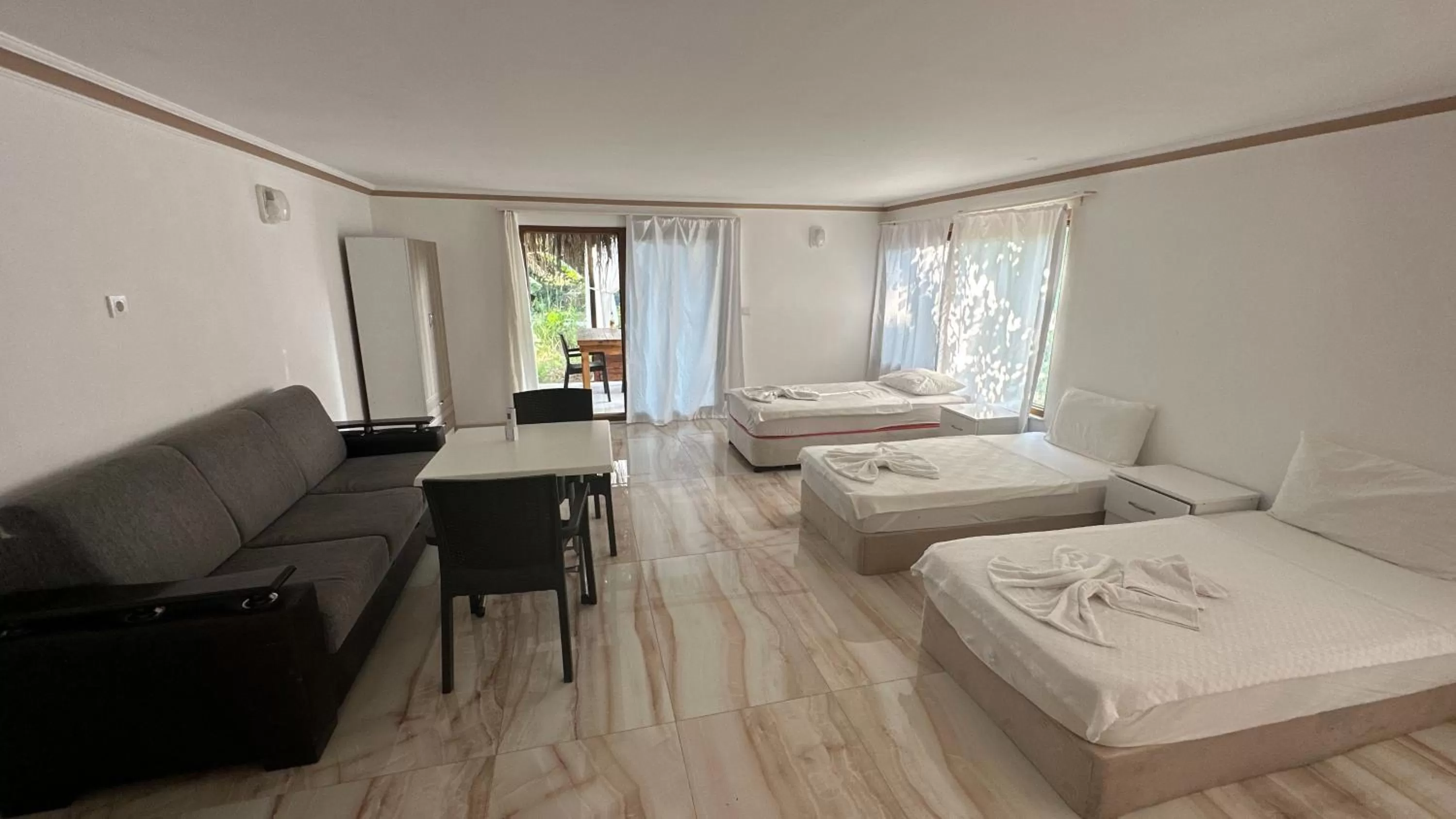 Bed in Kiriş Garden Hotel