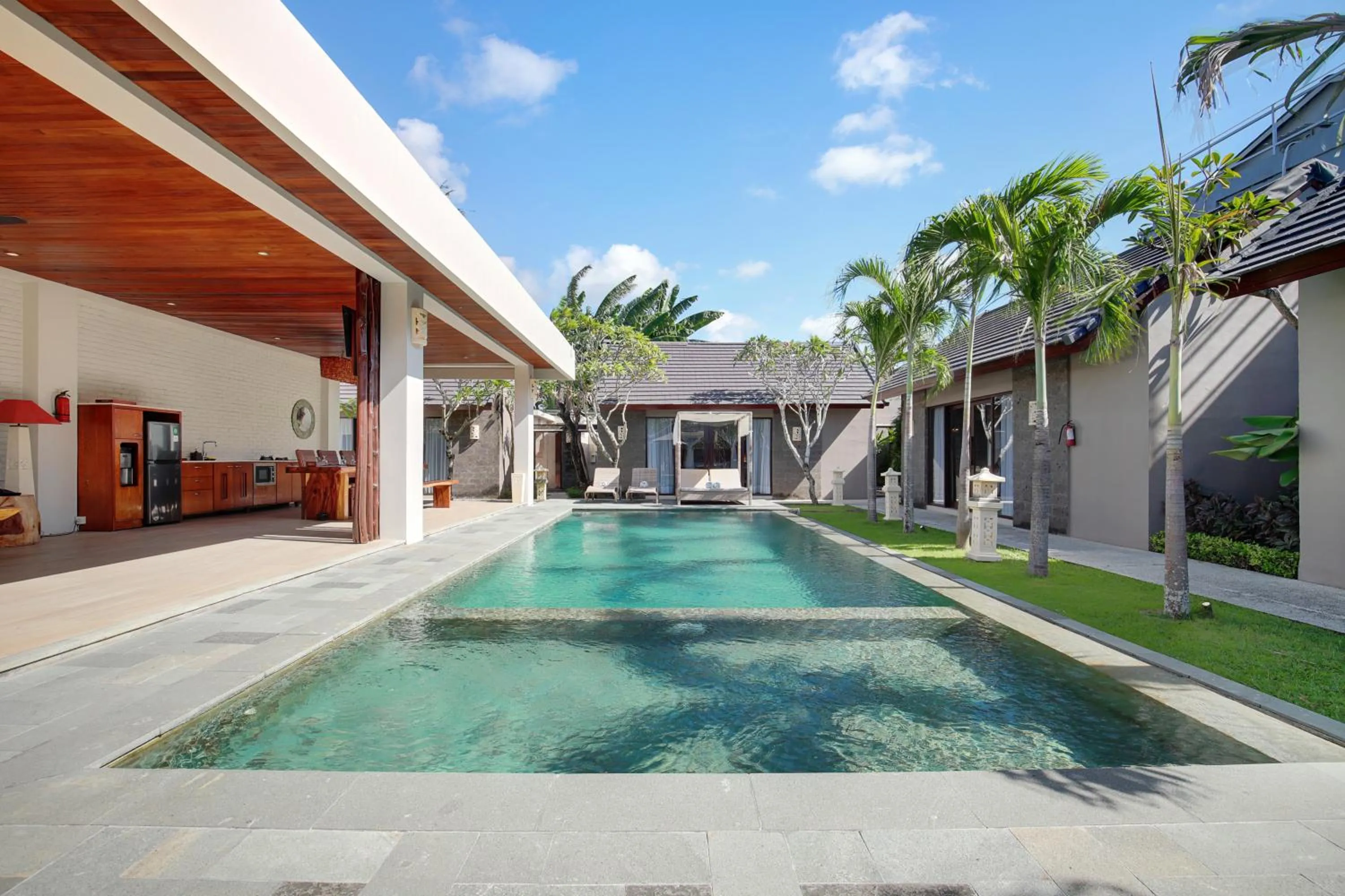 Swimming pool in Lumbini Luxury Villas and Spa