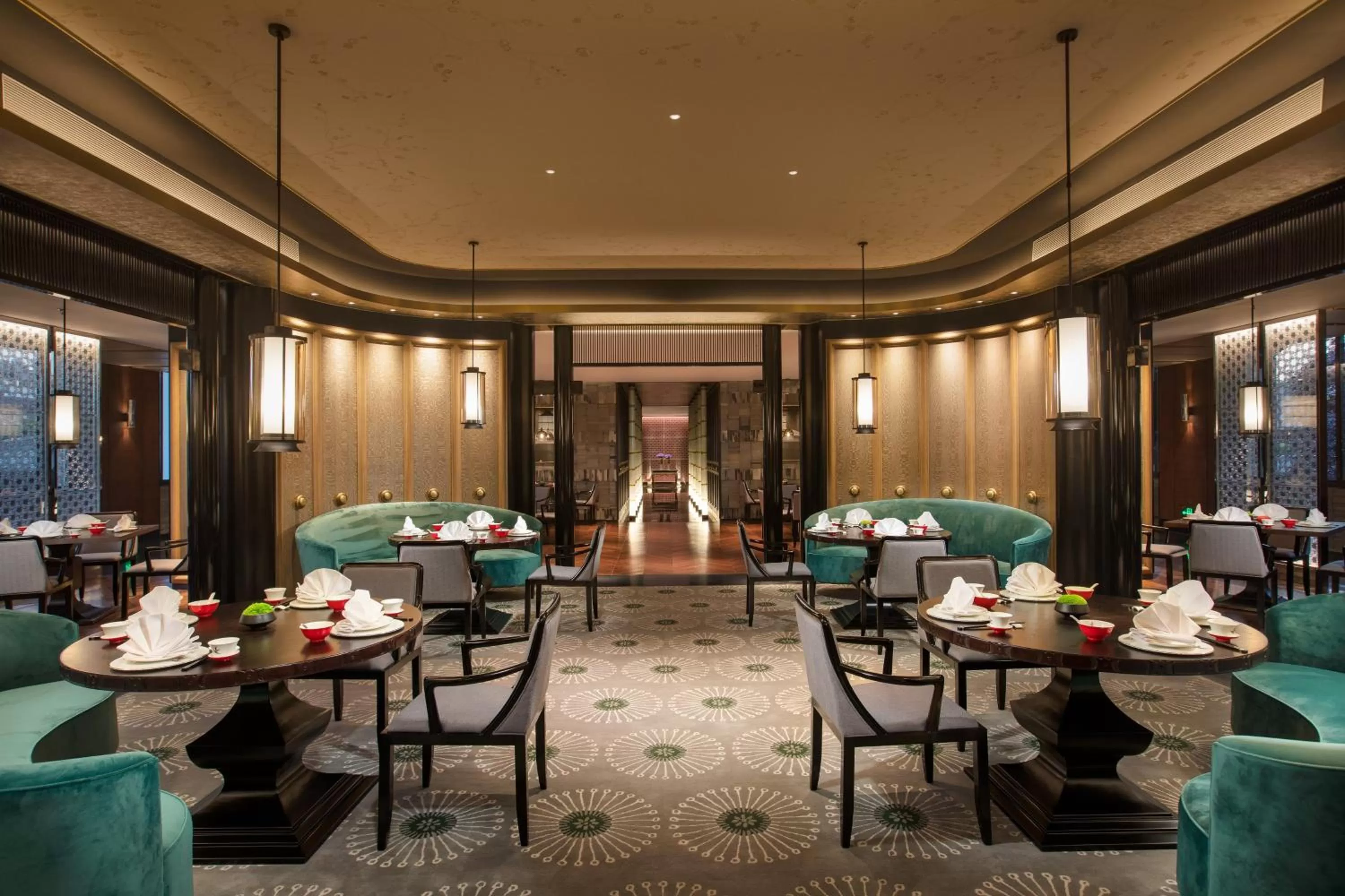 Restaurant/places to eat in HUALUXE Xi'an Tanghua by IHG