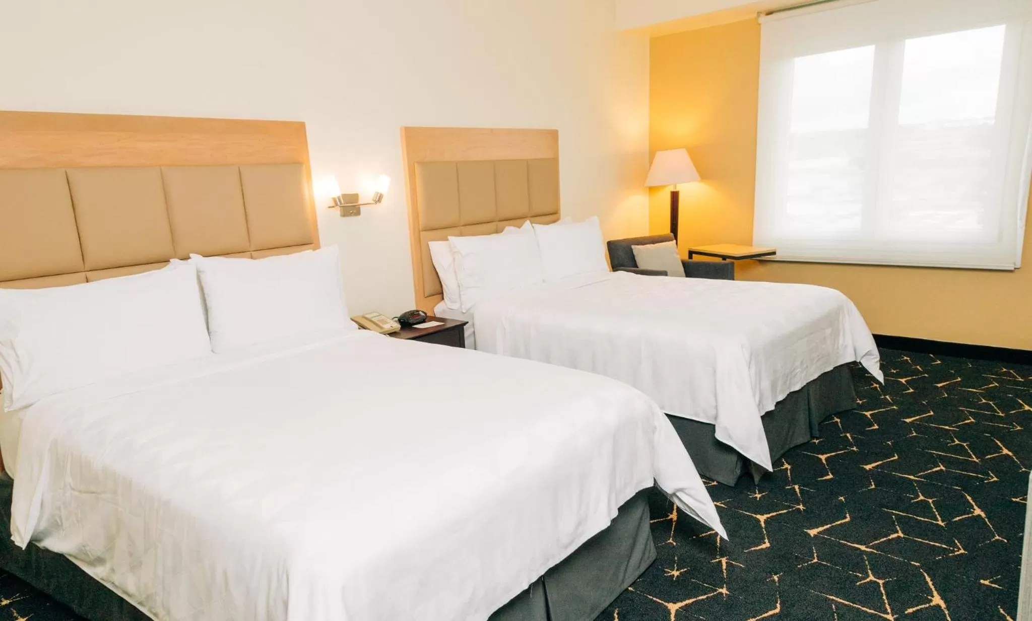 Photo of the whole room, Bed in Holiday Inn San Salvador by IHG