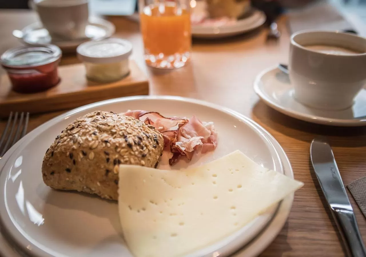 Continental breakfast in Hotel Restaurant Kochschule Rössle