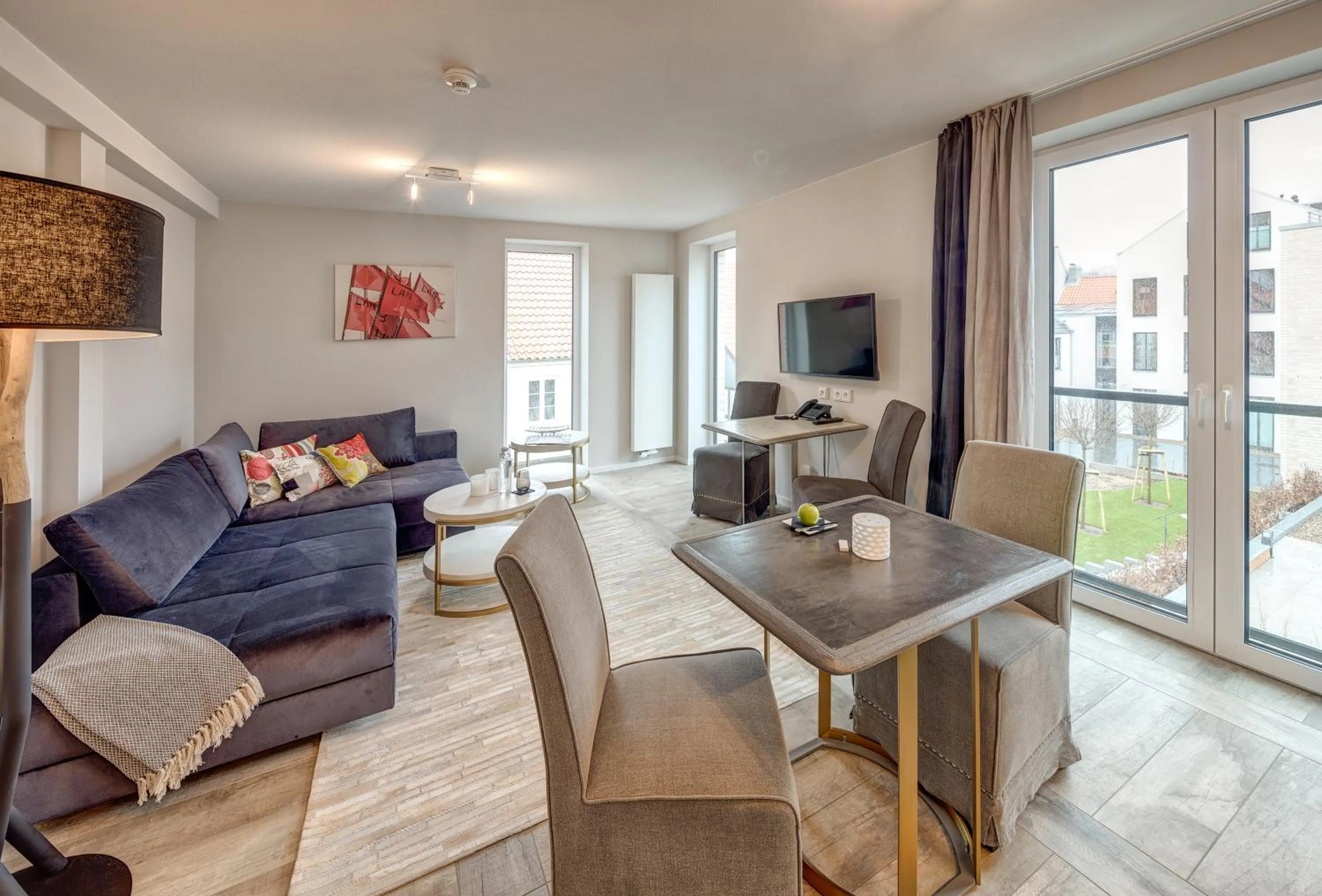 Seating area in Hotel Hafen Flensburg