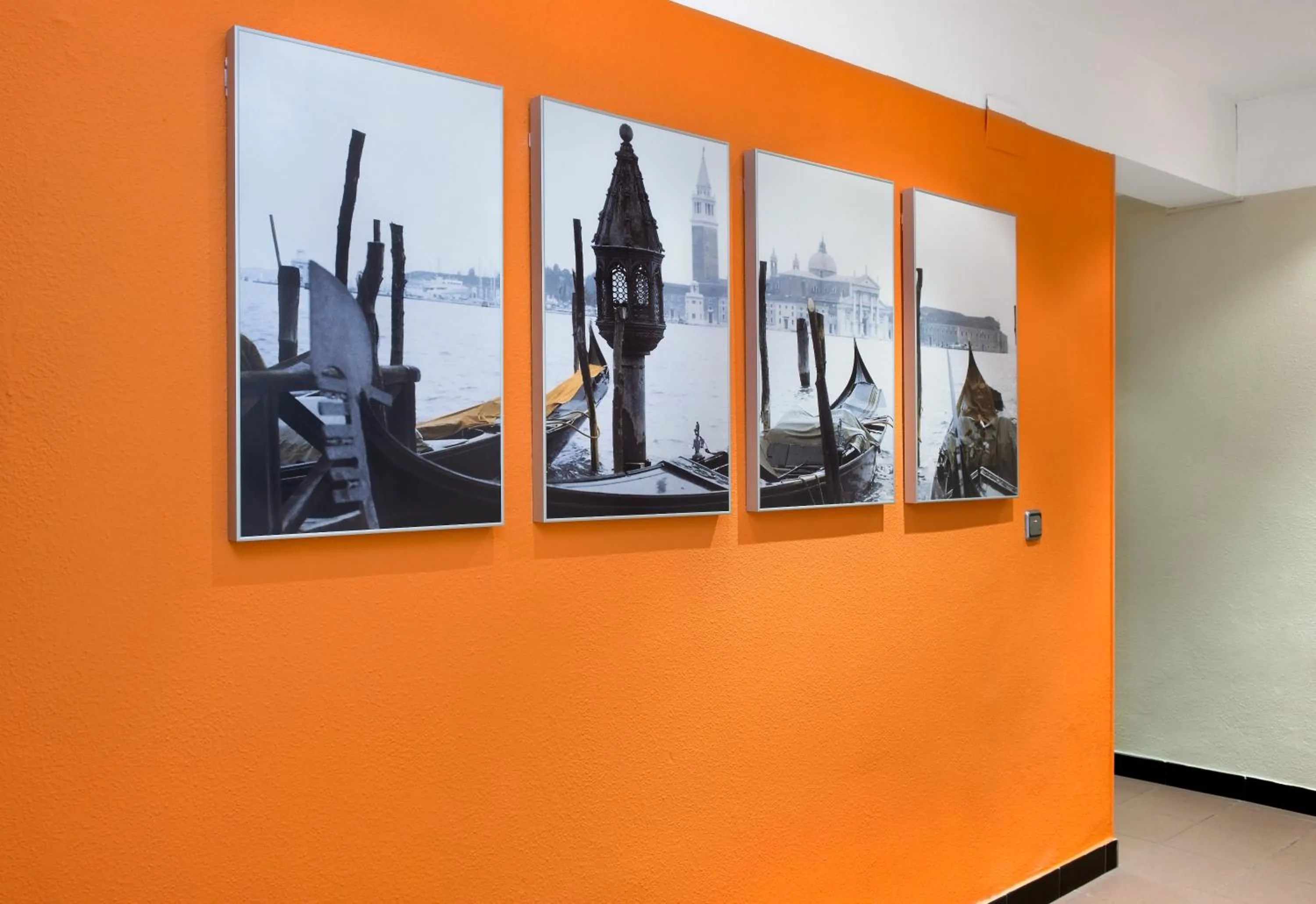 Decorative detail in Hostal Ballesta