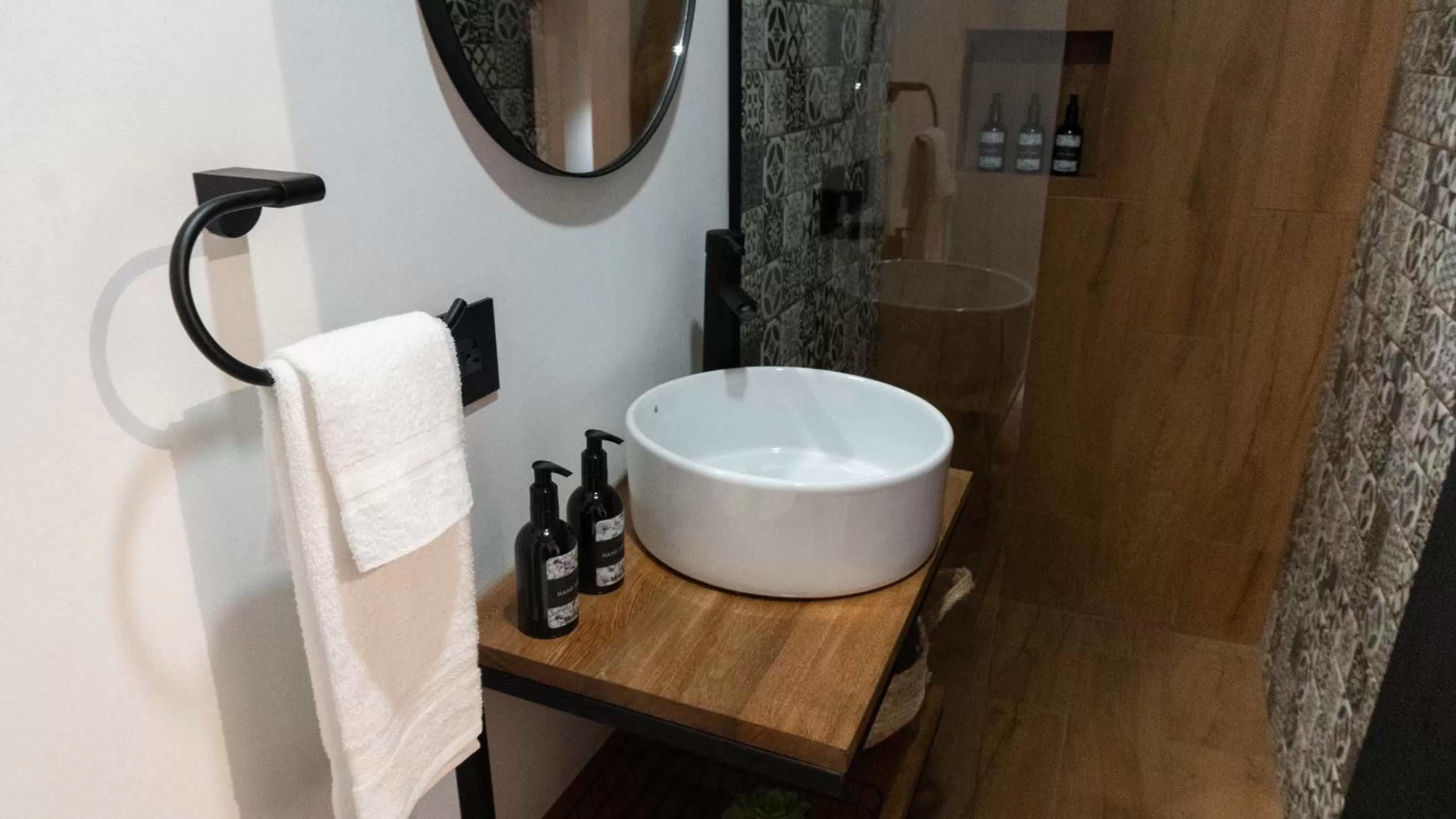 hair dresser, Bathroom in Casa Medallo