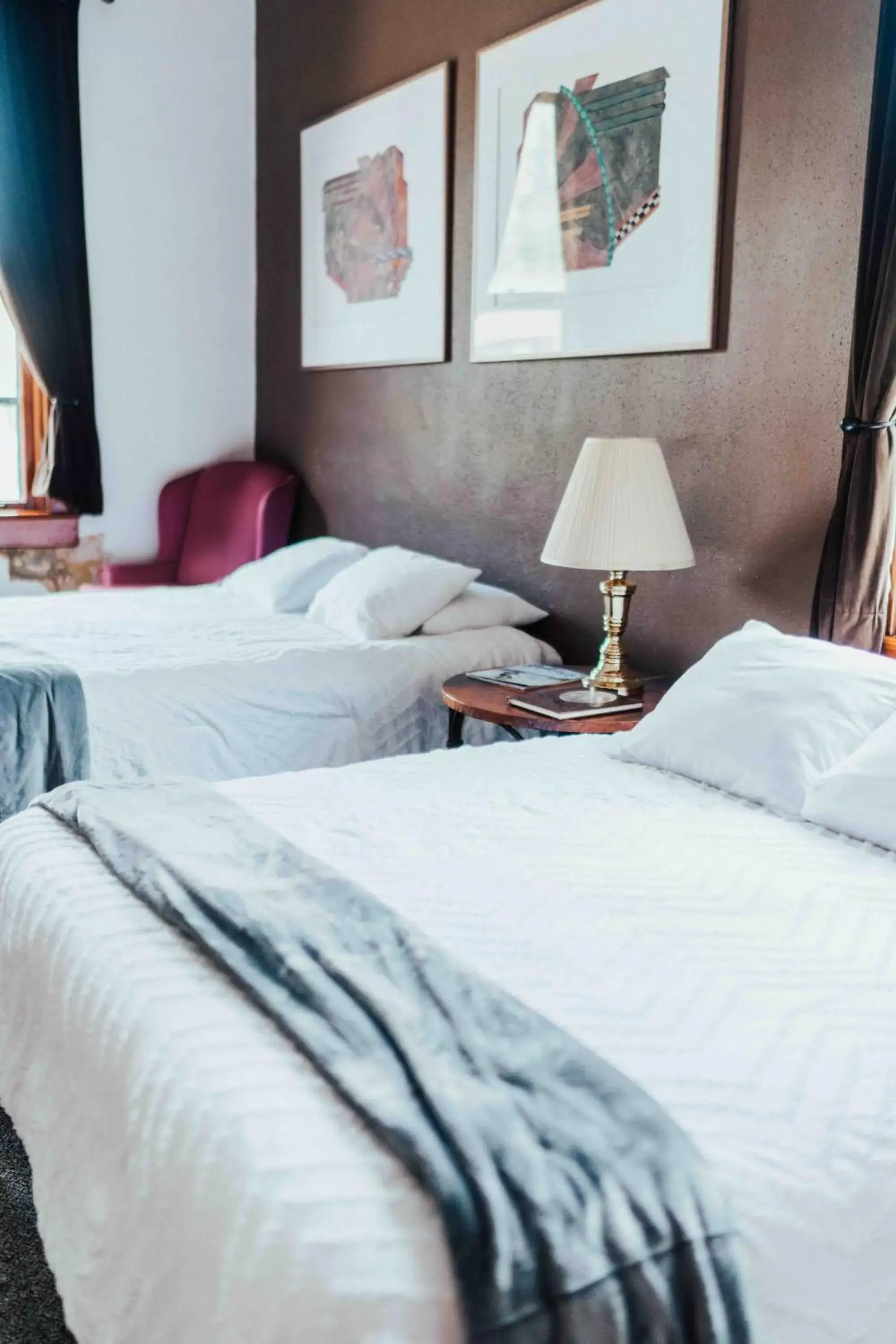 Corner Suite in Town Hall Inn Corner Suite in Town Hall Inn