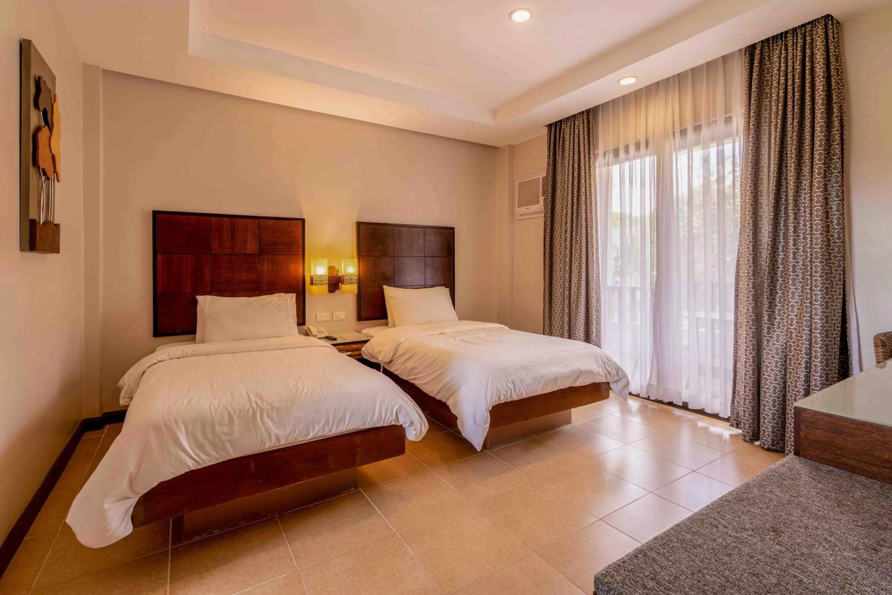 Bed in MO2 Lagoon Coron