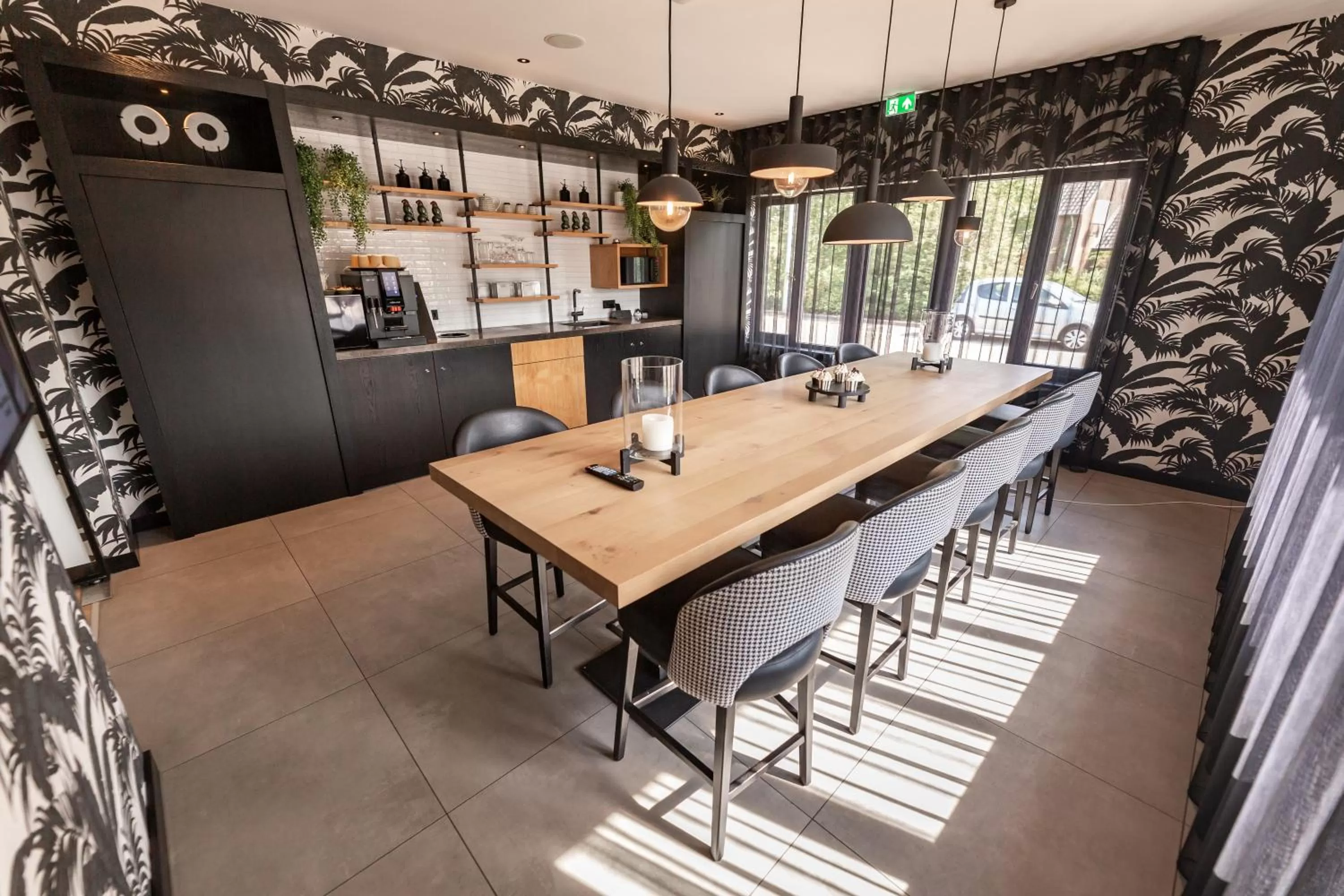 Communal kitchen in Gr8 Hotel Sevenum