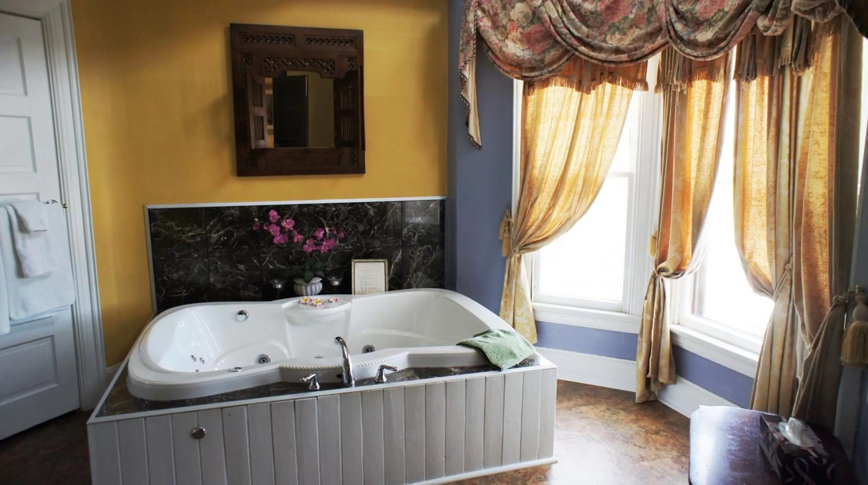 Spa and wellness centre/facilities, Bed in A Night to Remember B & B