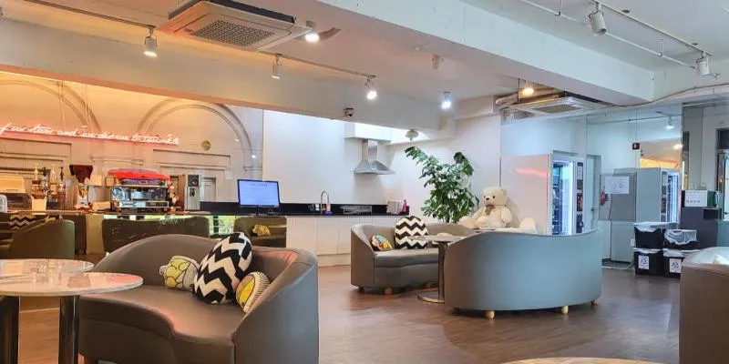 Seating area in Lareem Boutique Hotel