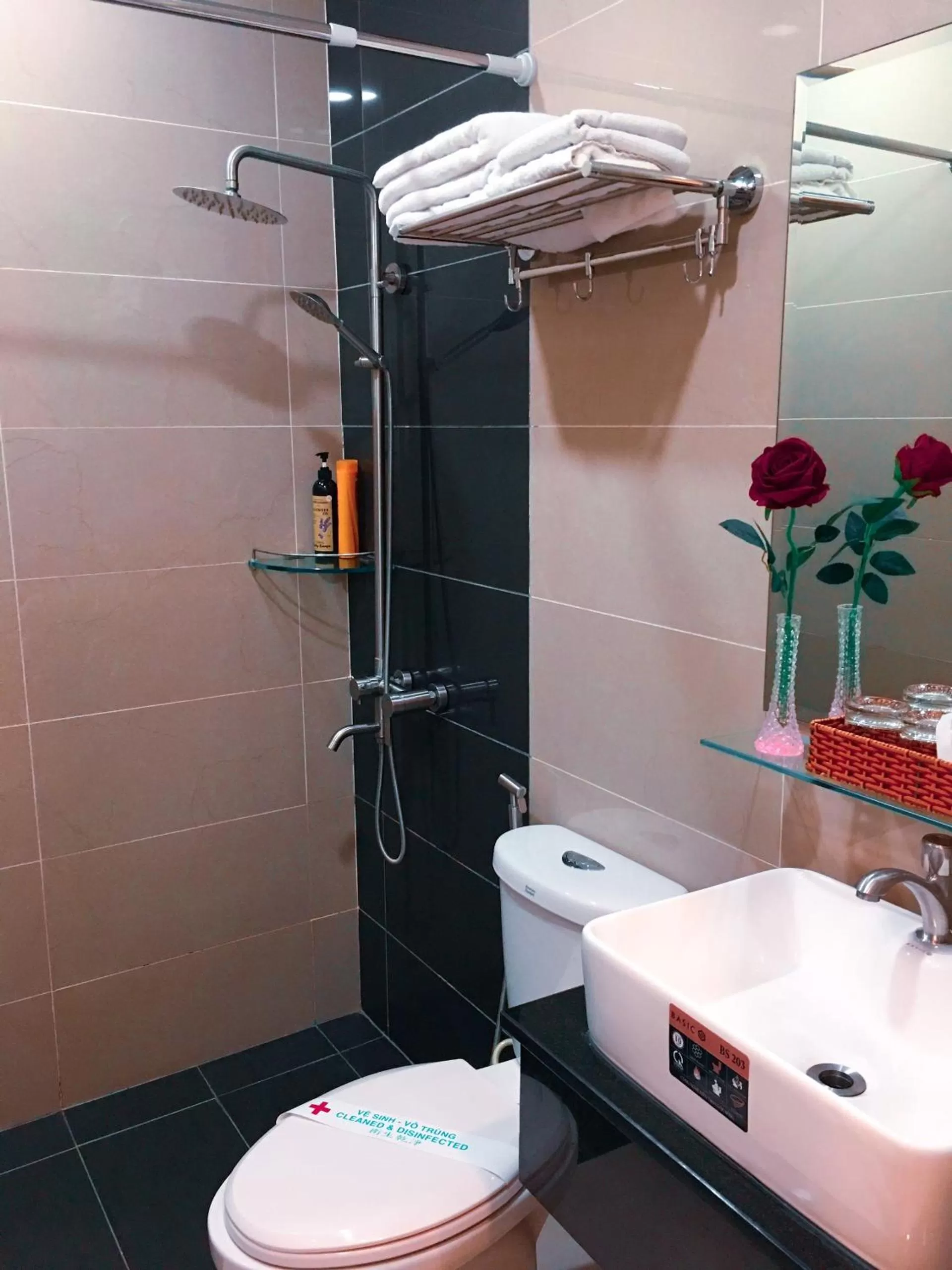 Bathroom in Victory Airport Hotel