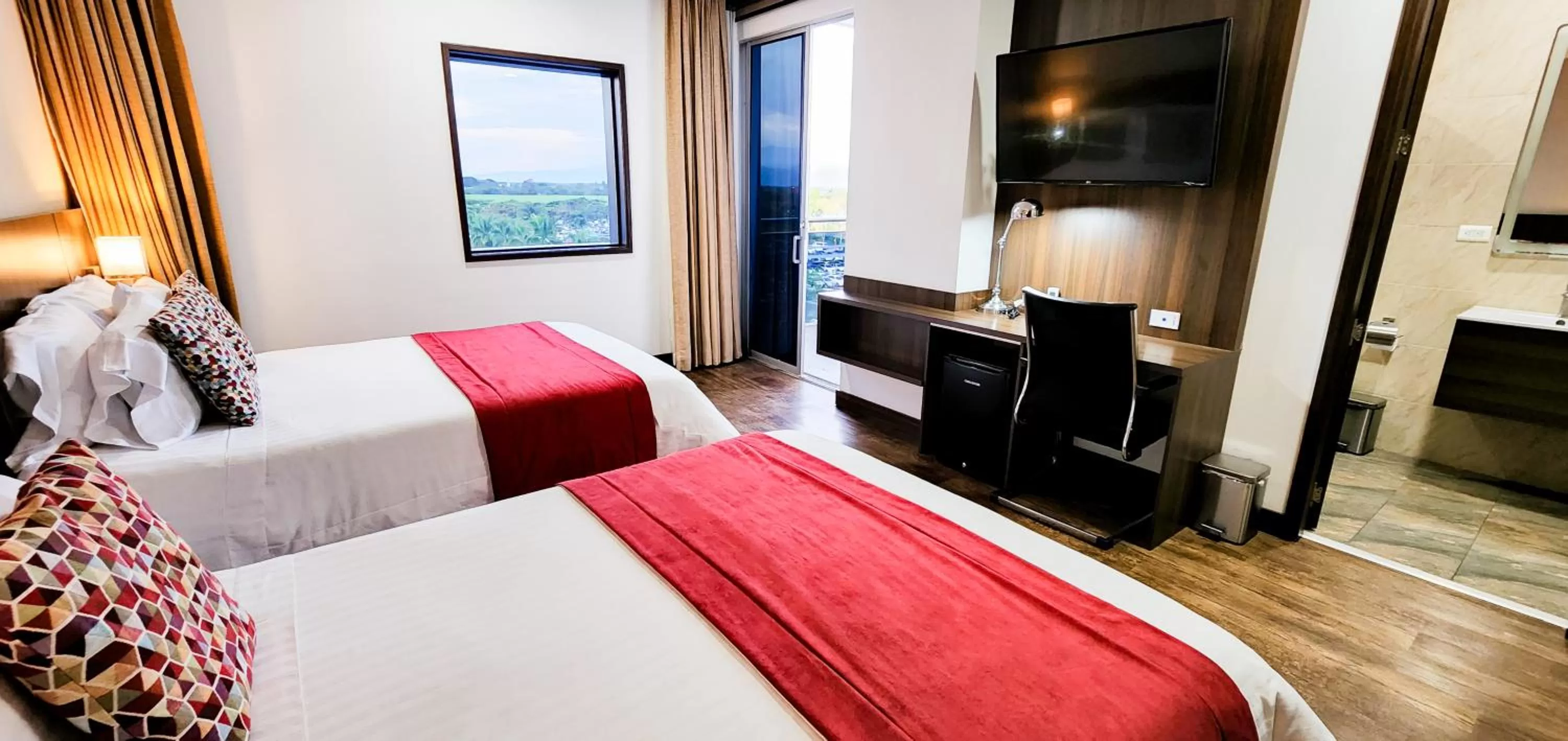 Bed in Hotel Real Elim International