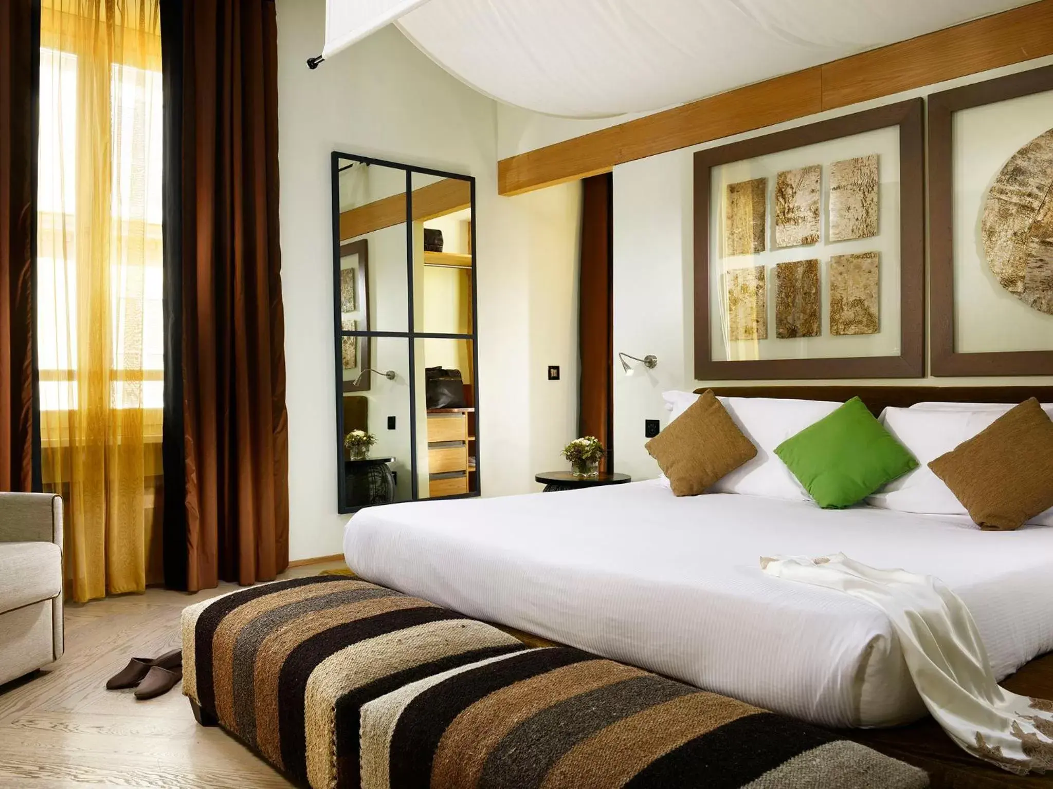 Deluxe Suite in Babuino 181 - Small Luxury Hotels of the World Deluxe Suite in Babuino 181 - Small Luxury Hotels of the World