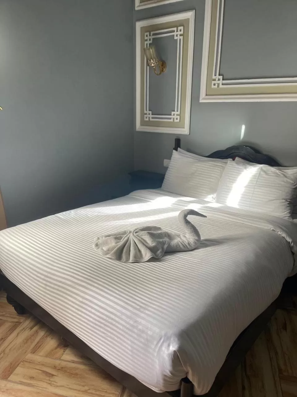 Bed in Cosmopolitan hotel