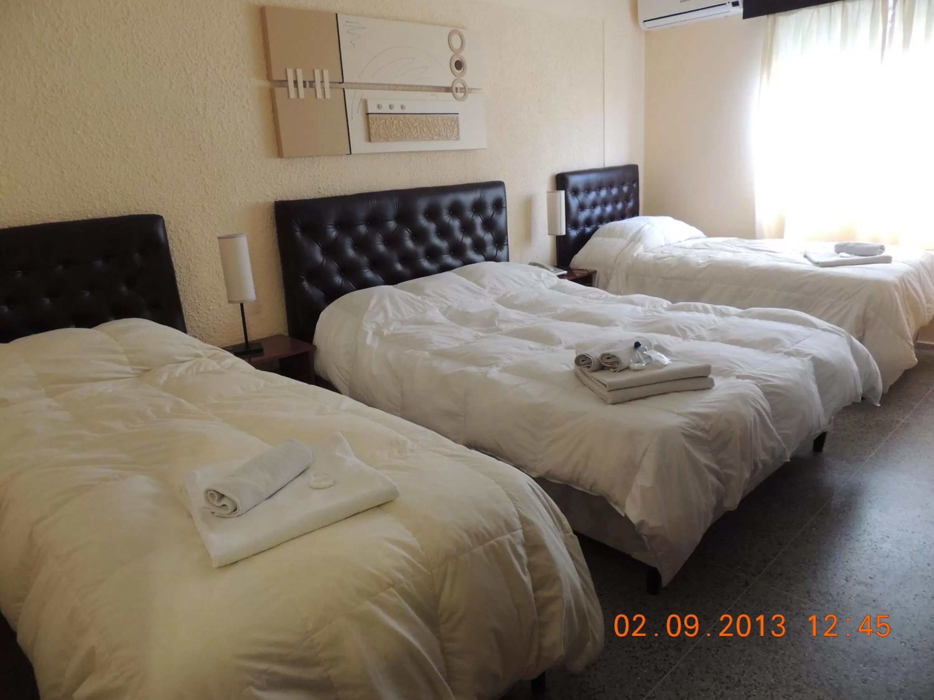 Bedroom, Bed in Hotel Internacional