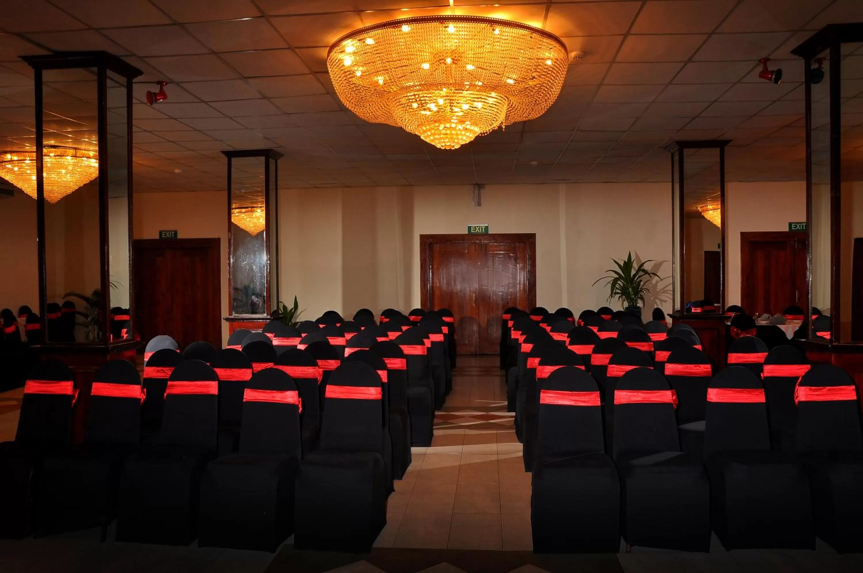 Banquet/Function facilities in Ramada Katunayake