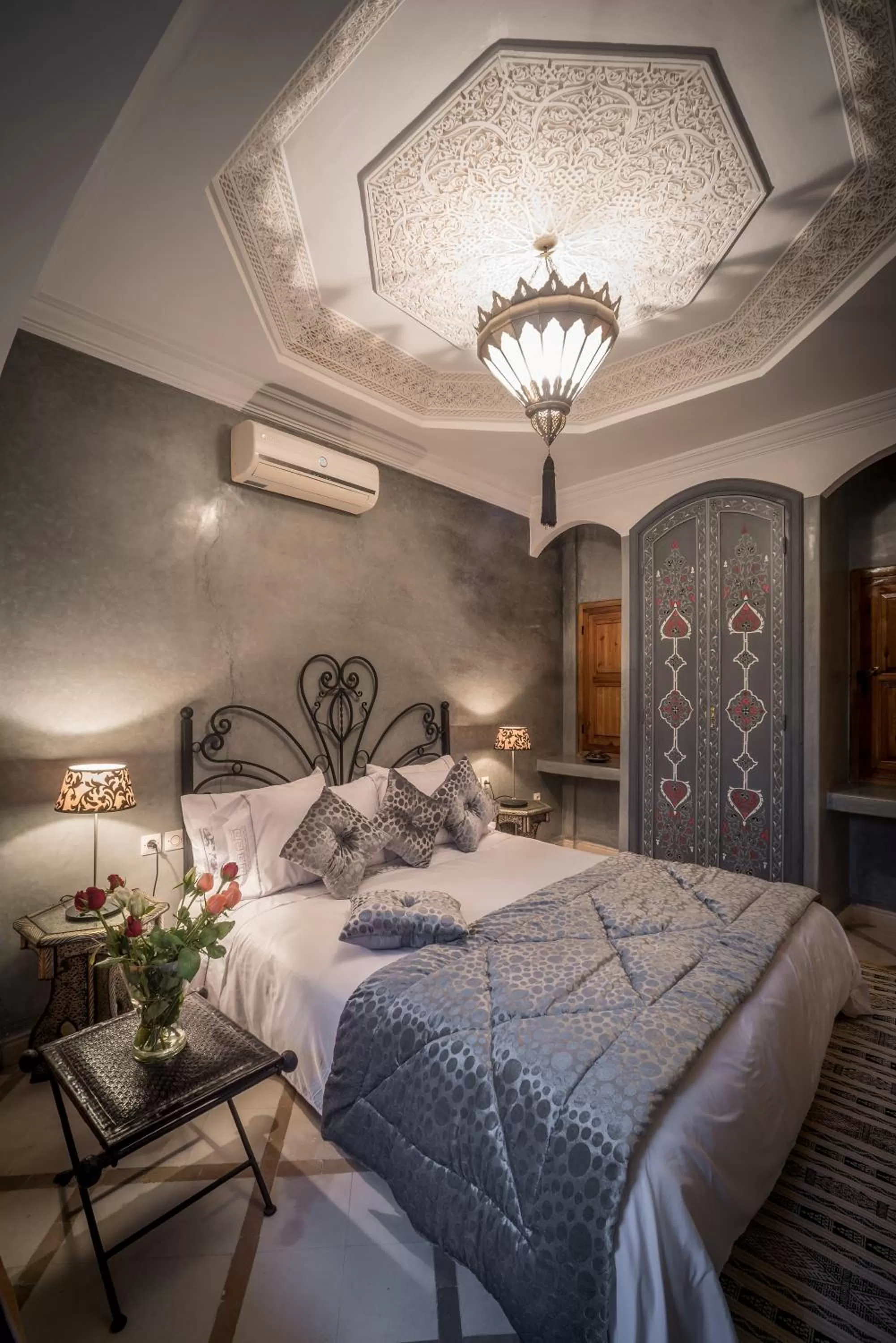 Bedroom, Bed in Riad Dar Attika
