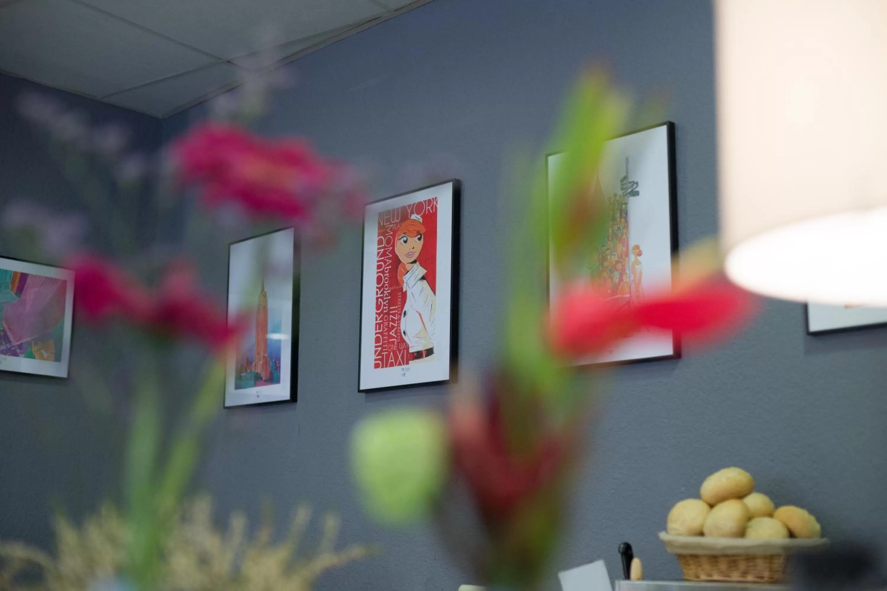 Lounge or bar in Hotel Madrid de Sevilla by SHS