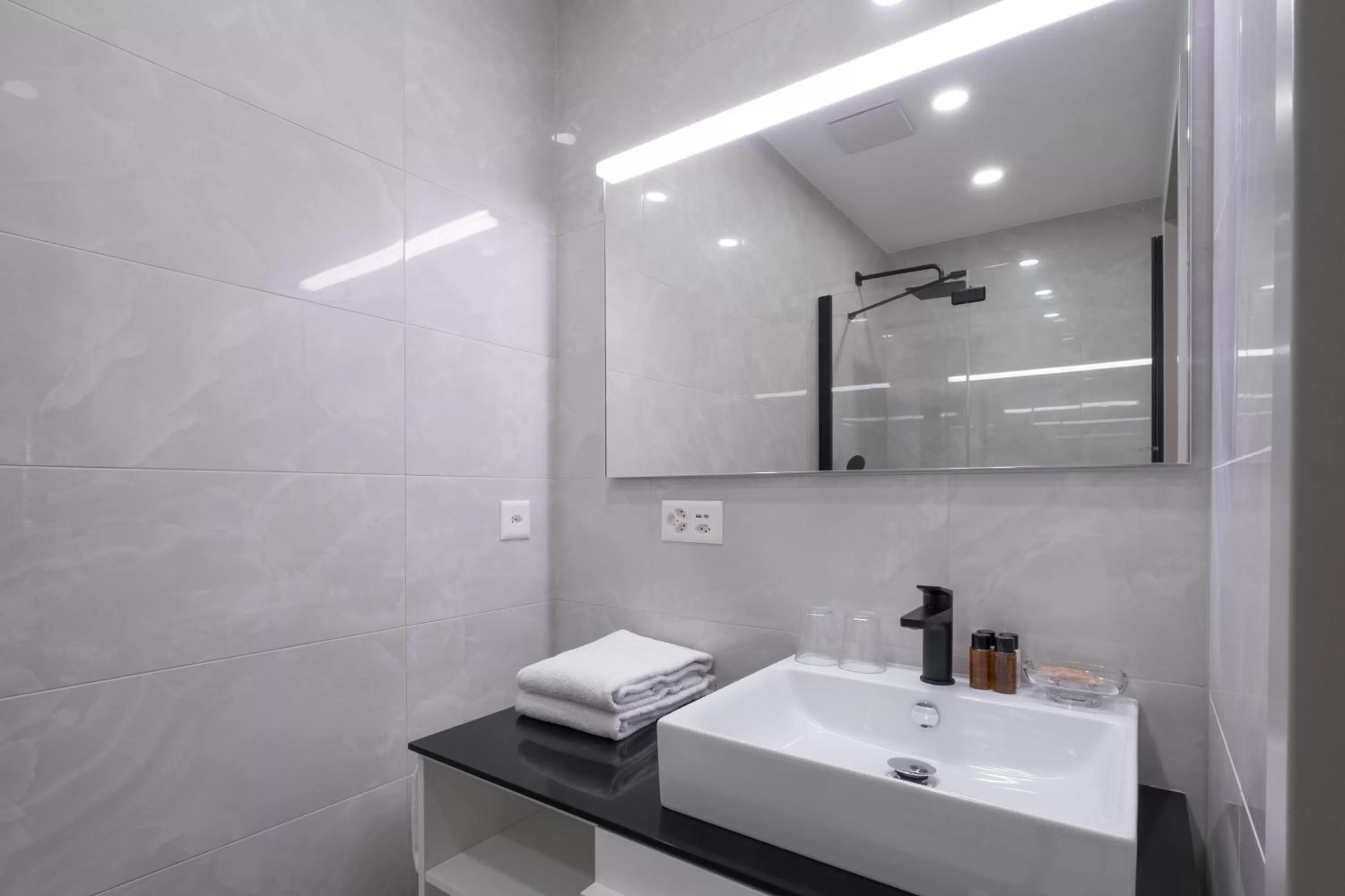 Bathroom in Hotel Zurigo Downtown