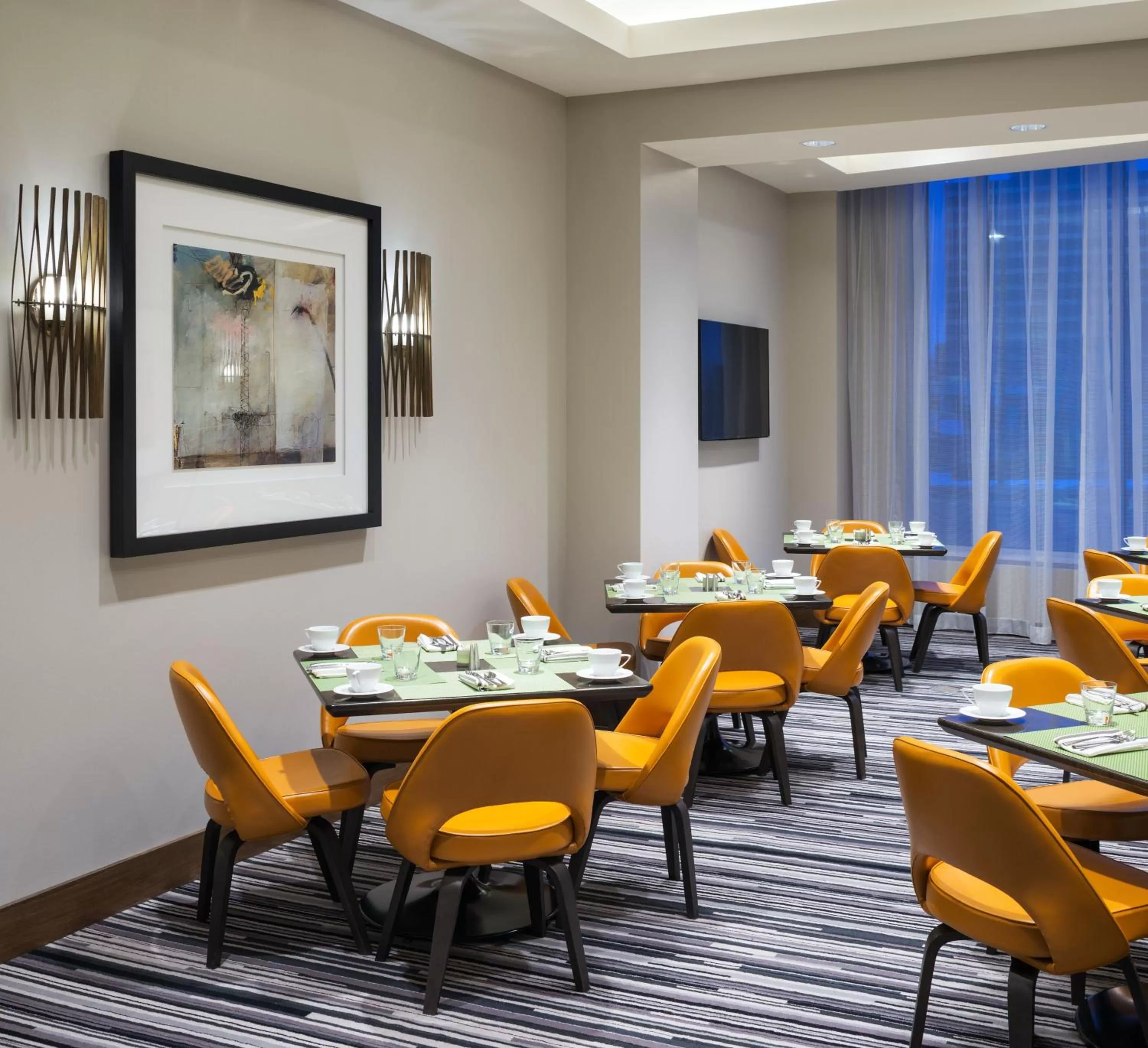 Dining area in Hyatt Regency Bloomington - Minneapolis