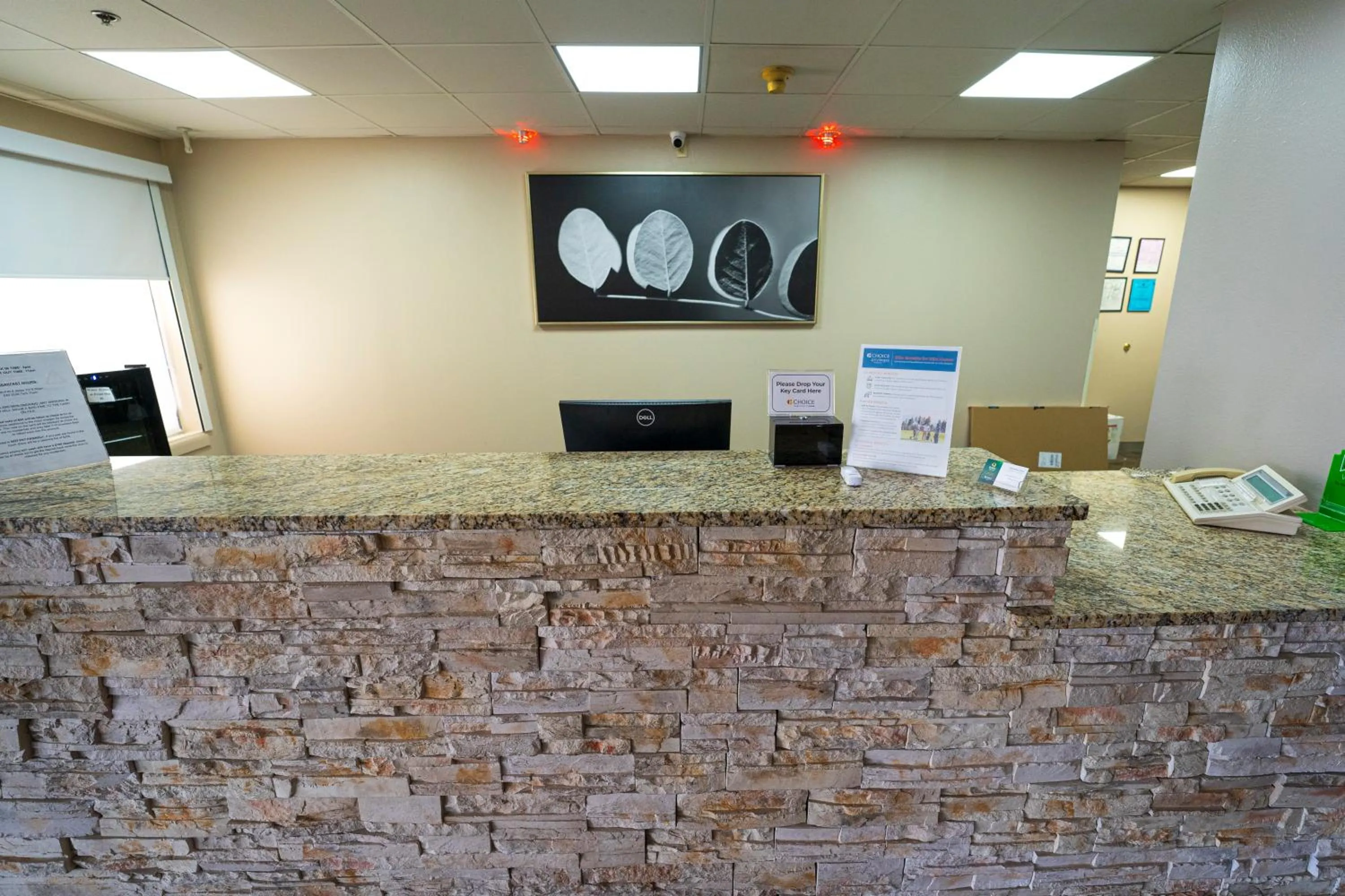 Lobby or reception in Quality Inn & Suites