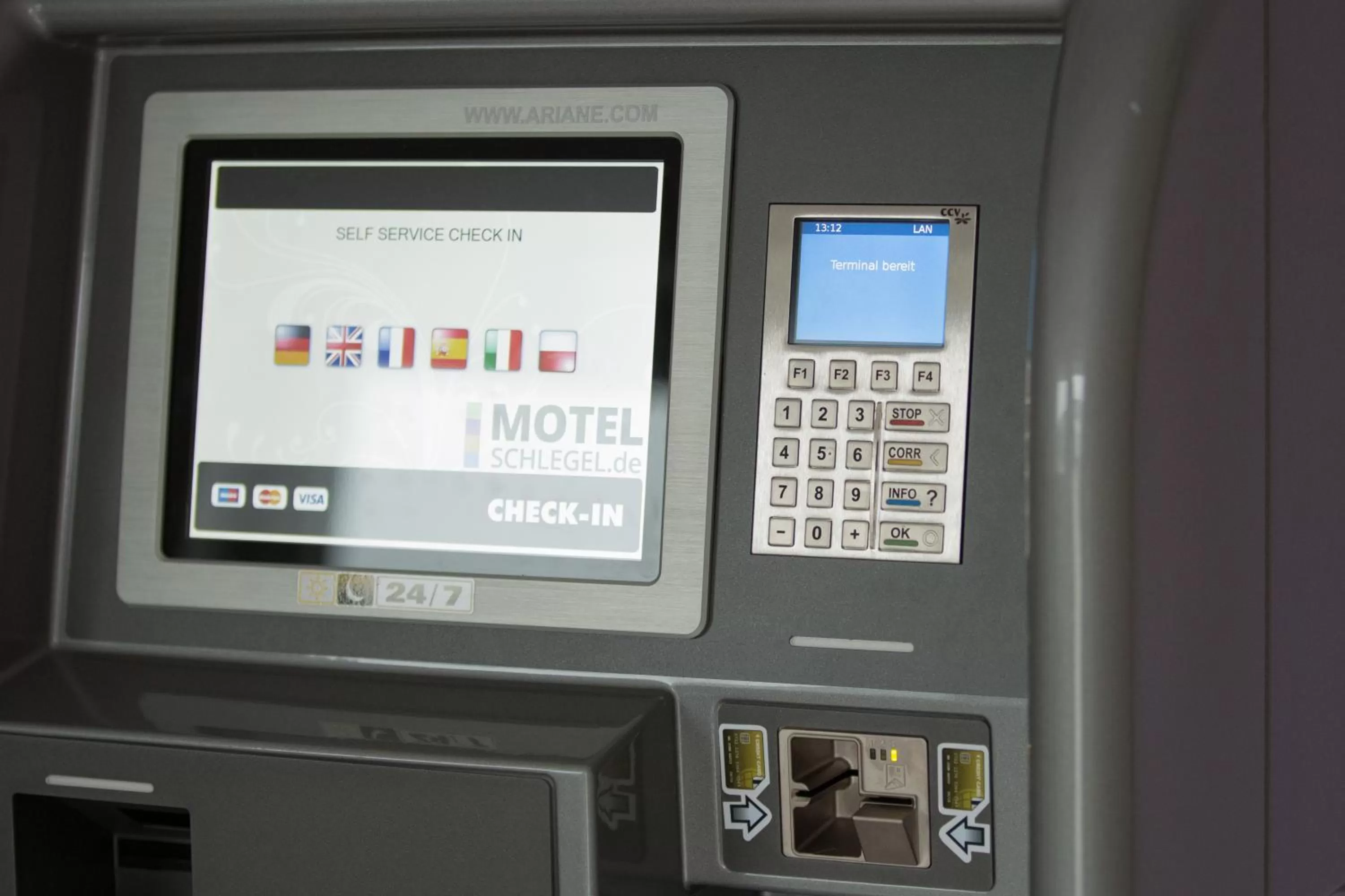 TV/Entertainment Center in MOTEL Schlegel