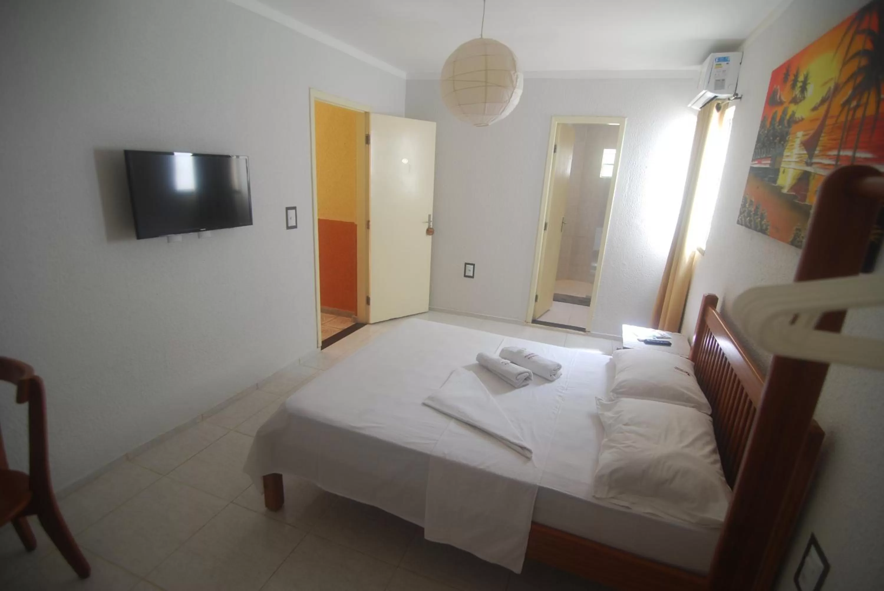 Photo of the whole room, Bed in Refúgio Pousada Fortaleza