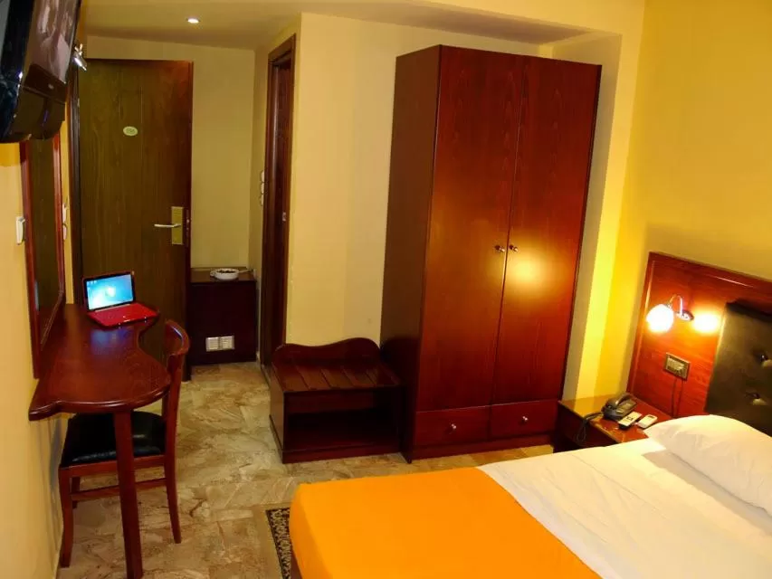 Photo of the whole room, Bed in Hotel Filoxenia