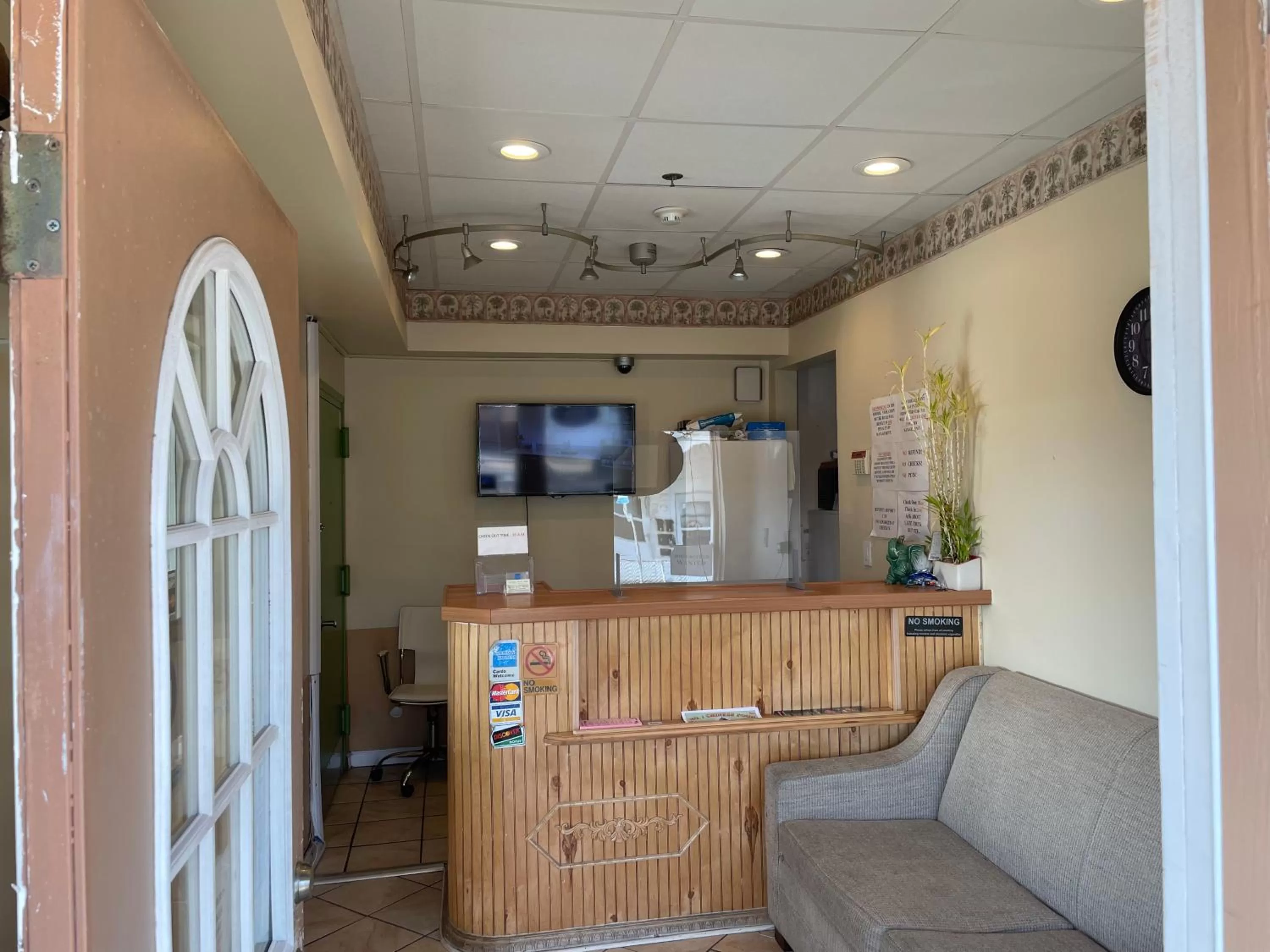 Lobby or reception in Sea Palace Motel