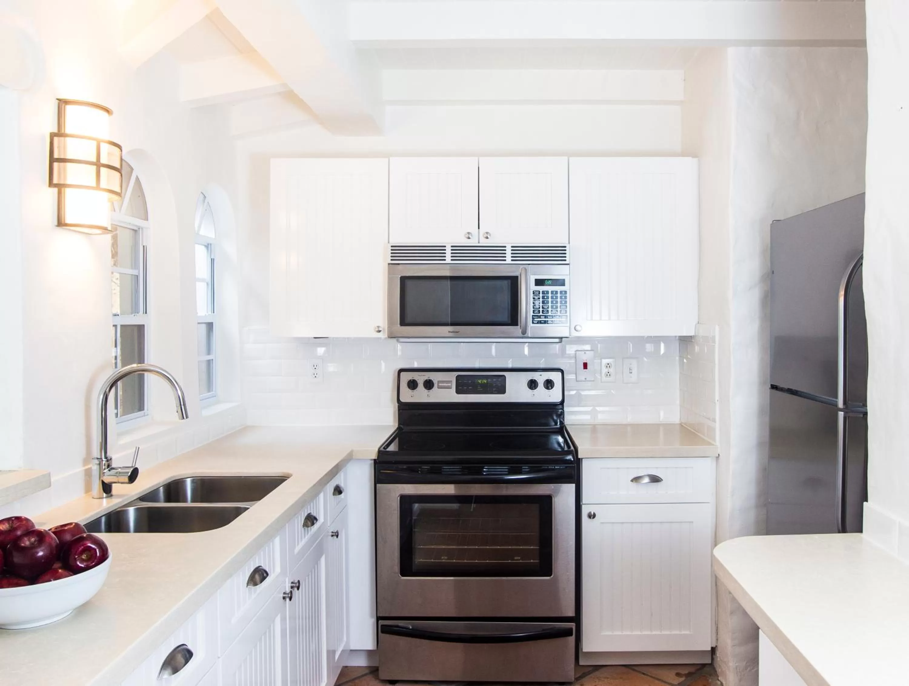 Kitchen or kitchenette in Windjammer Landing Resort and Residences