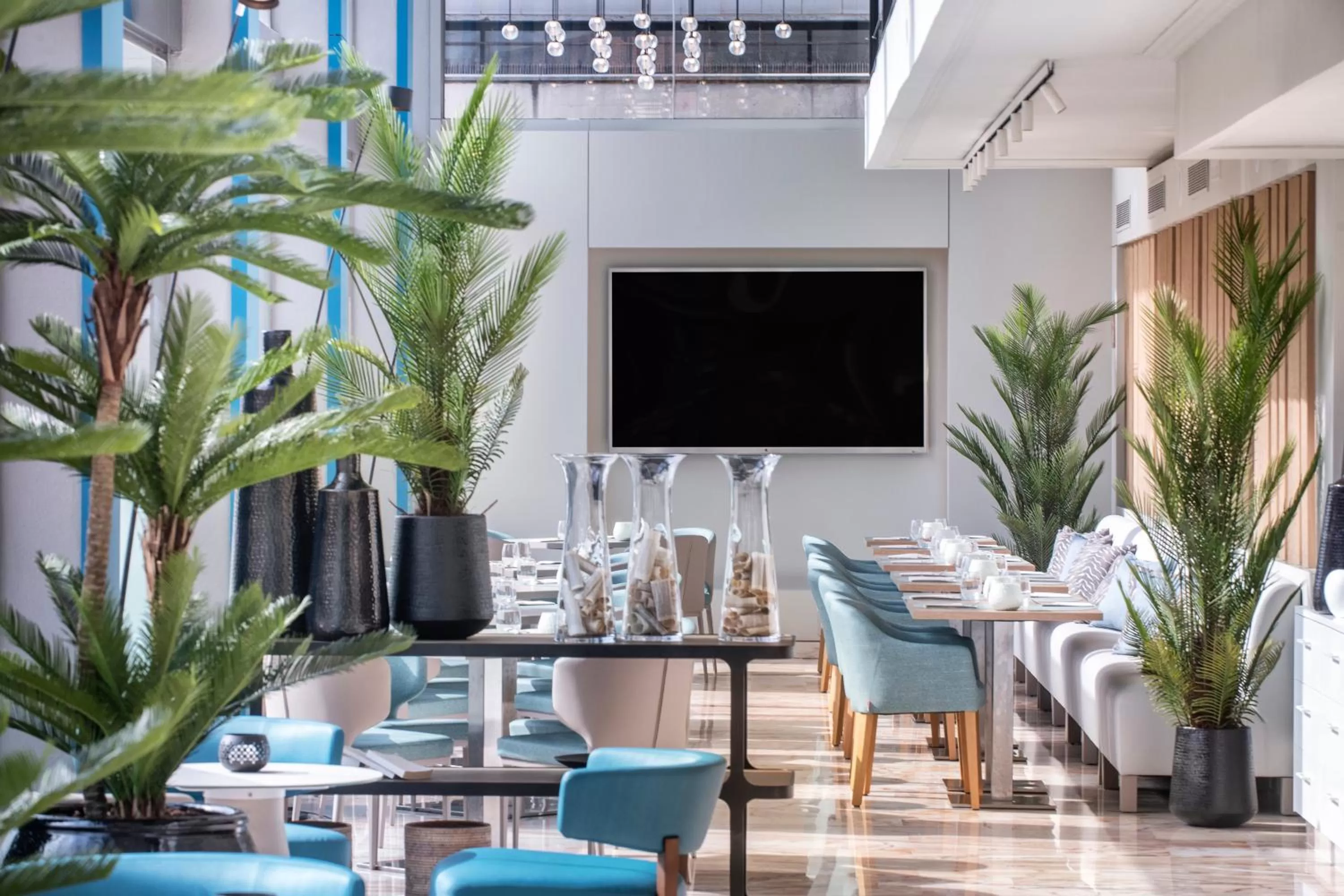 Lounge or bar in Salles Ciutat del Prat Barcelona Airport