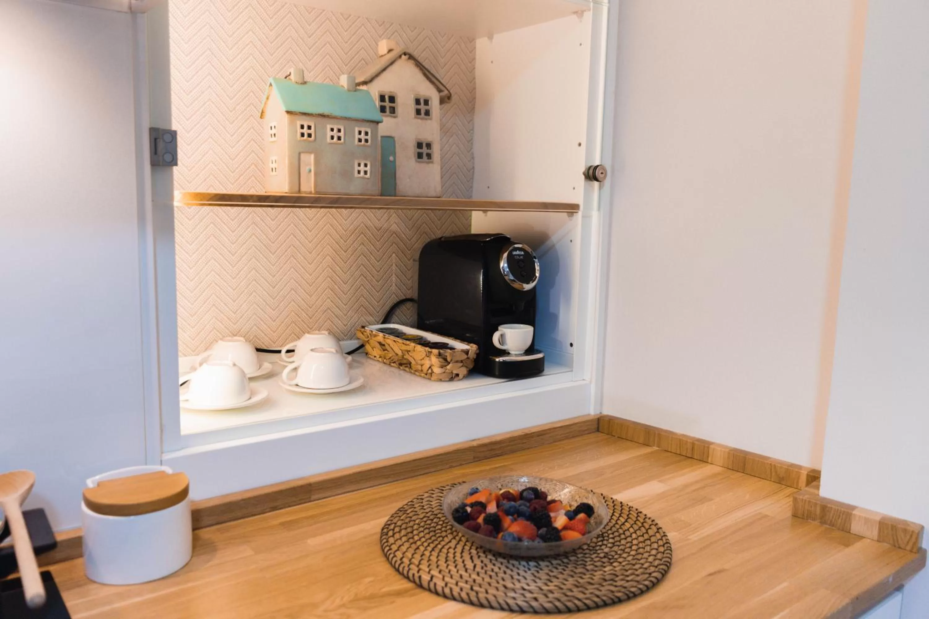 Coffee/tea facilities in Casa da Ana Boutique Guest House