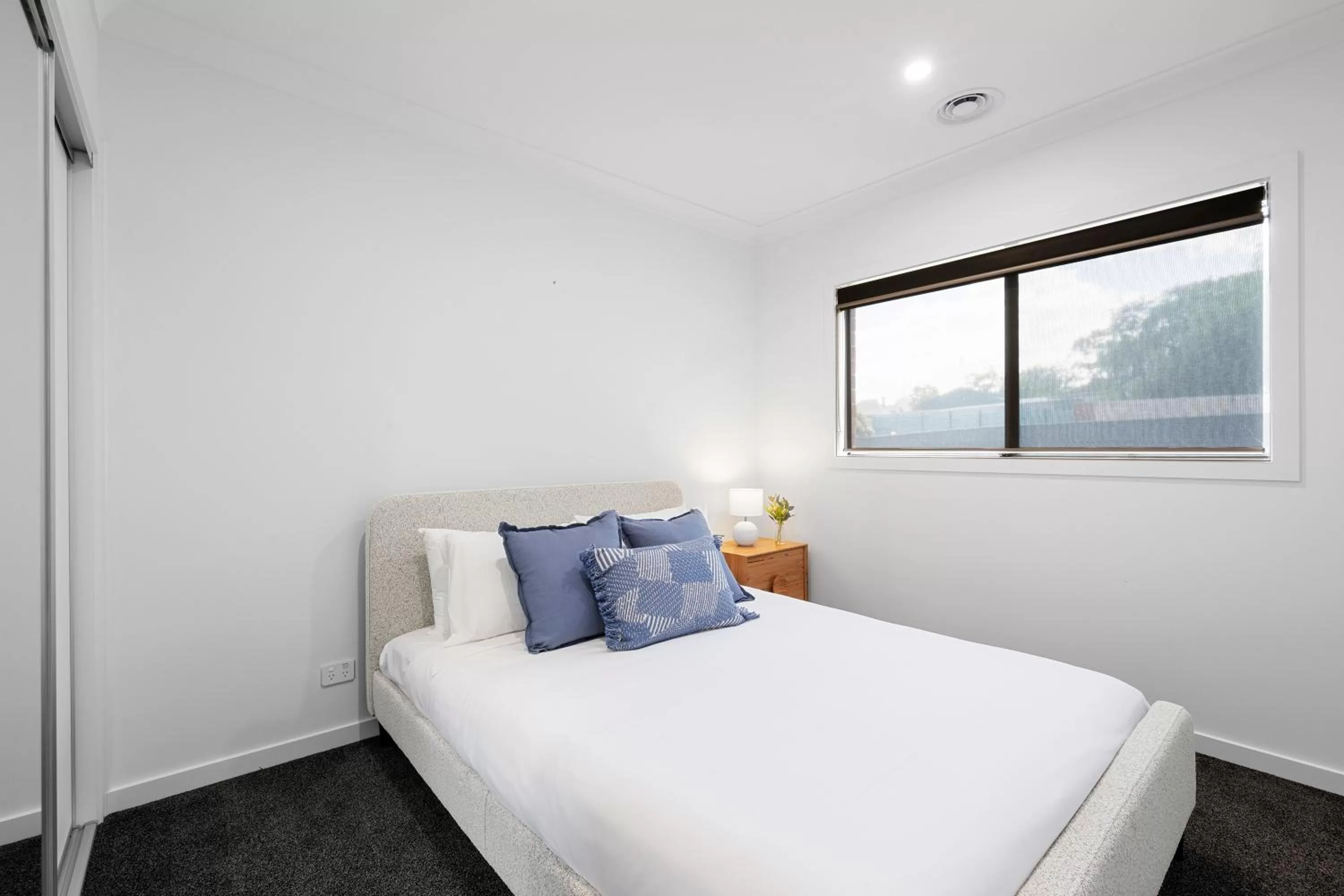 Bed in Julie-Anna, Bendigo