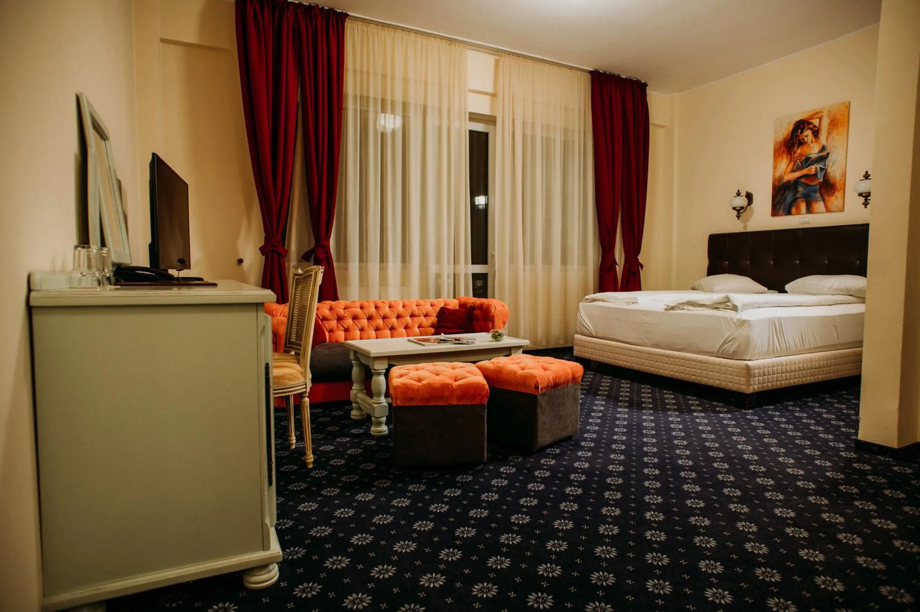 Photo of the whole room, Bed in Hotel Coandi