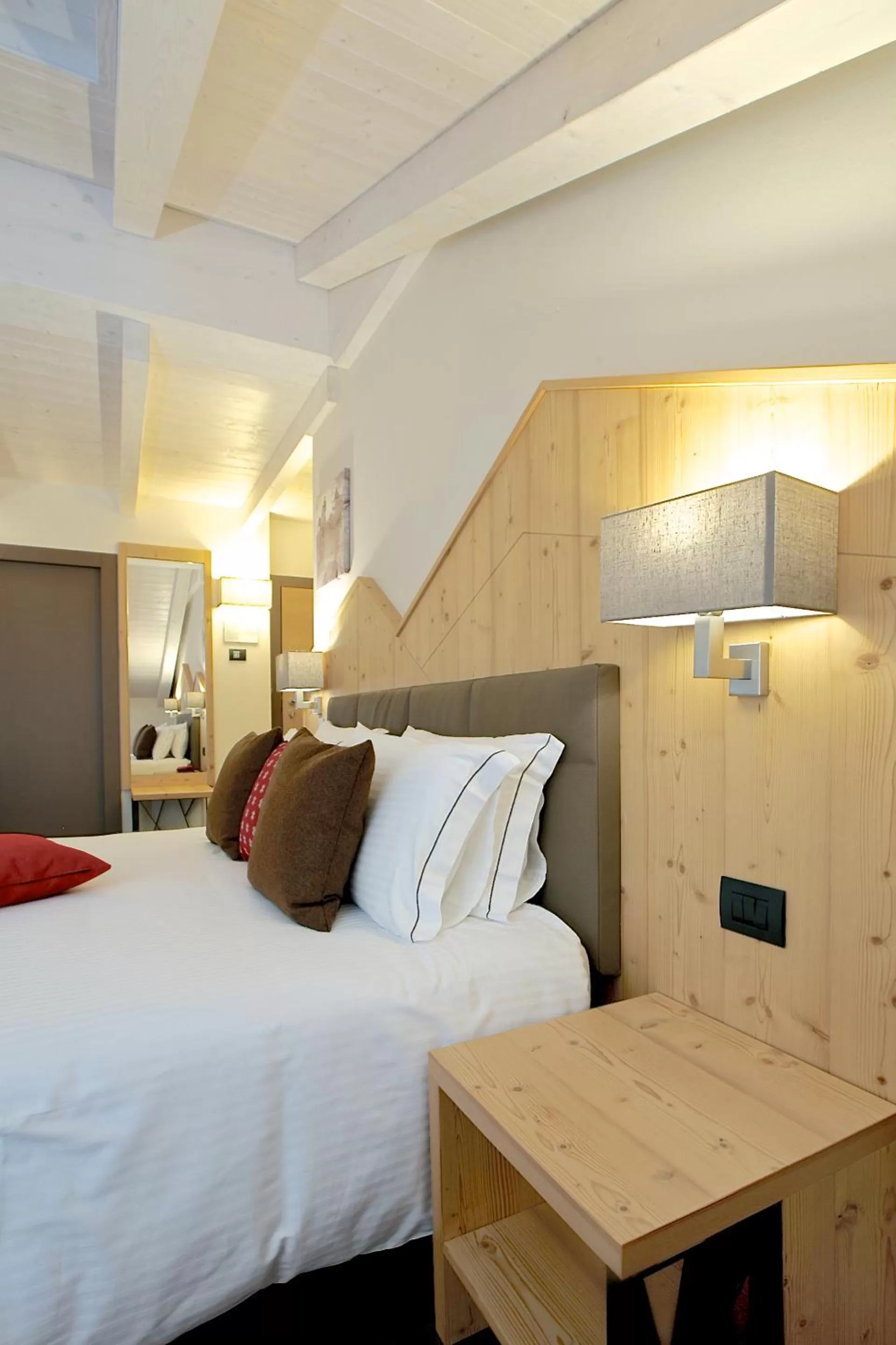 Bed in Olimpia Hotel