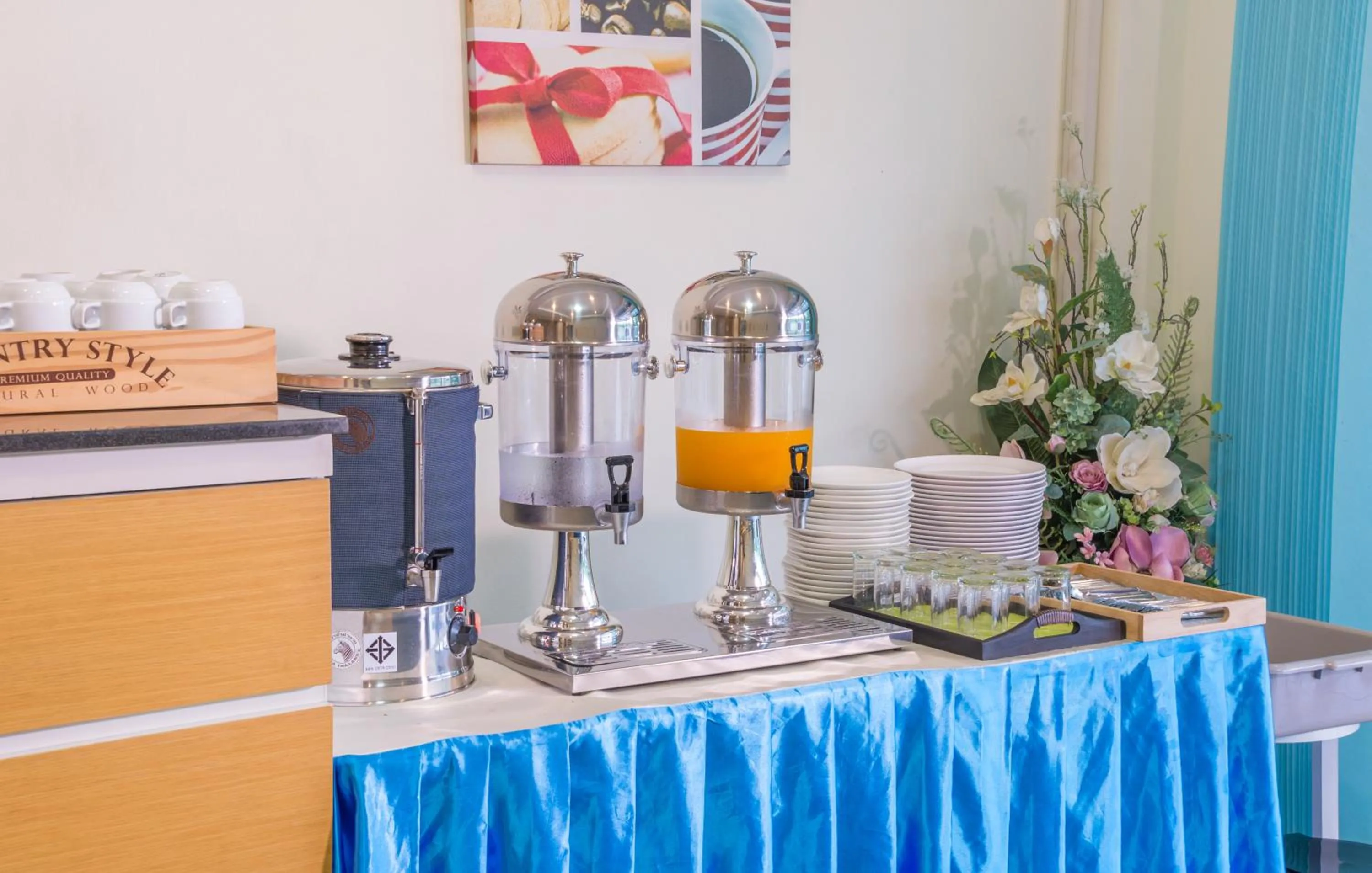 Restaurant/places to eat in Alisa Krabi Hotel-SHA Plus