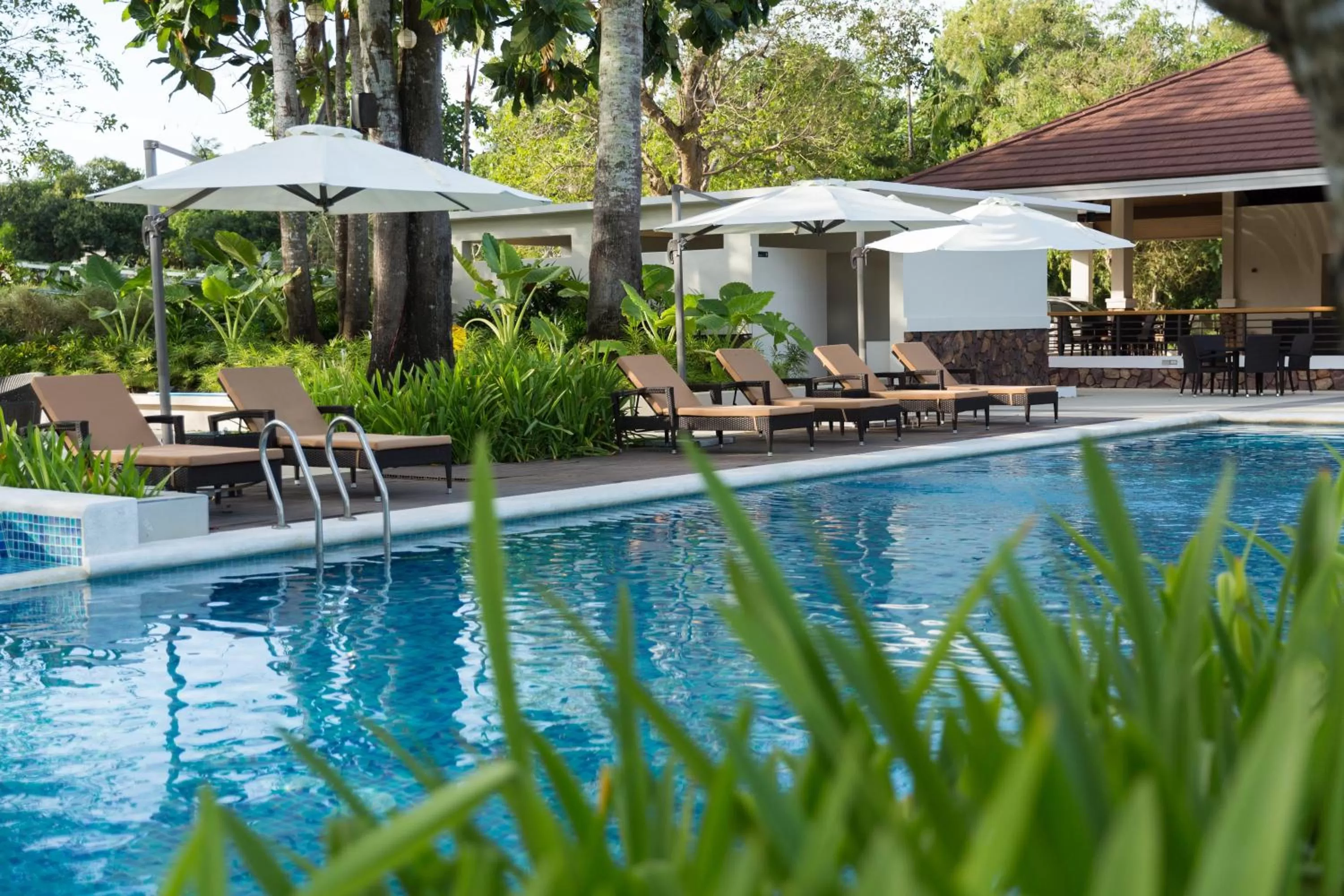 Swimming pool in Solina Beach & Nature Resort