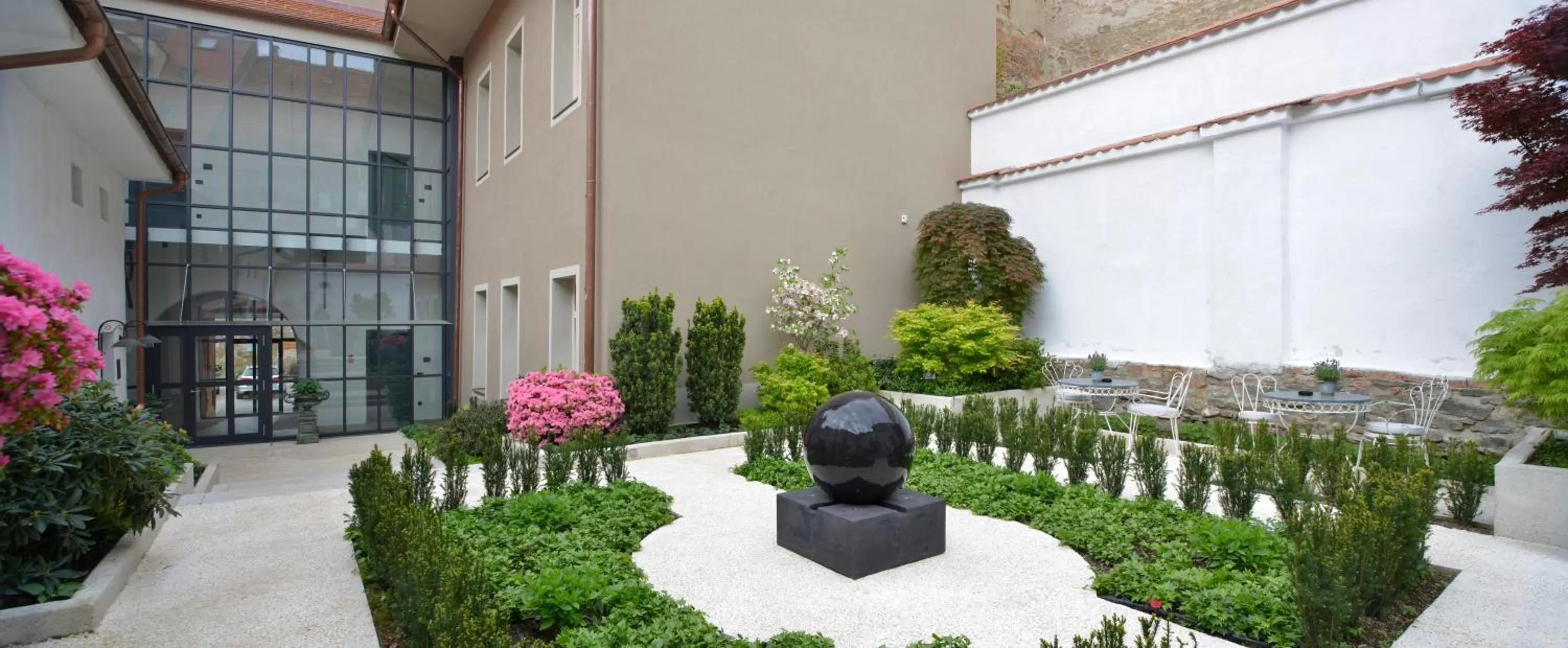 Property building in Hotel Maribor & Garden Rooms