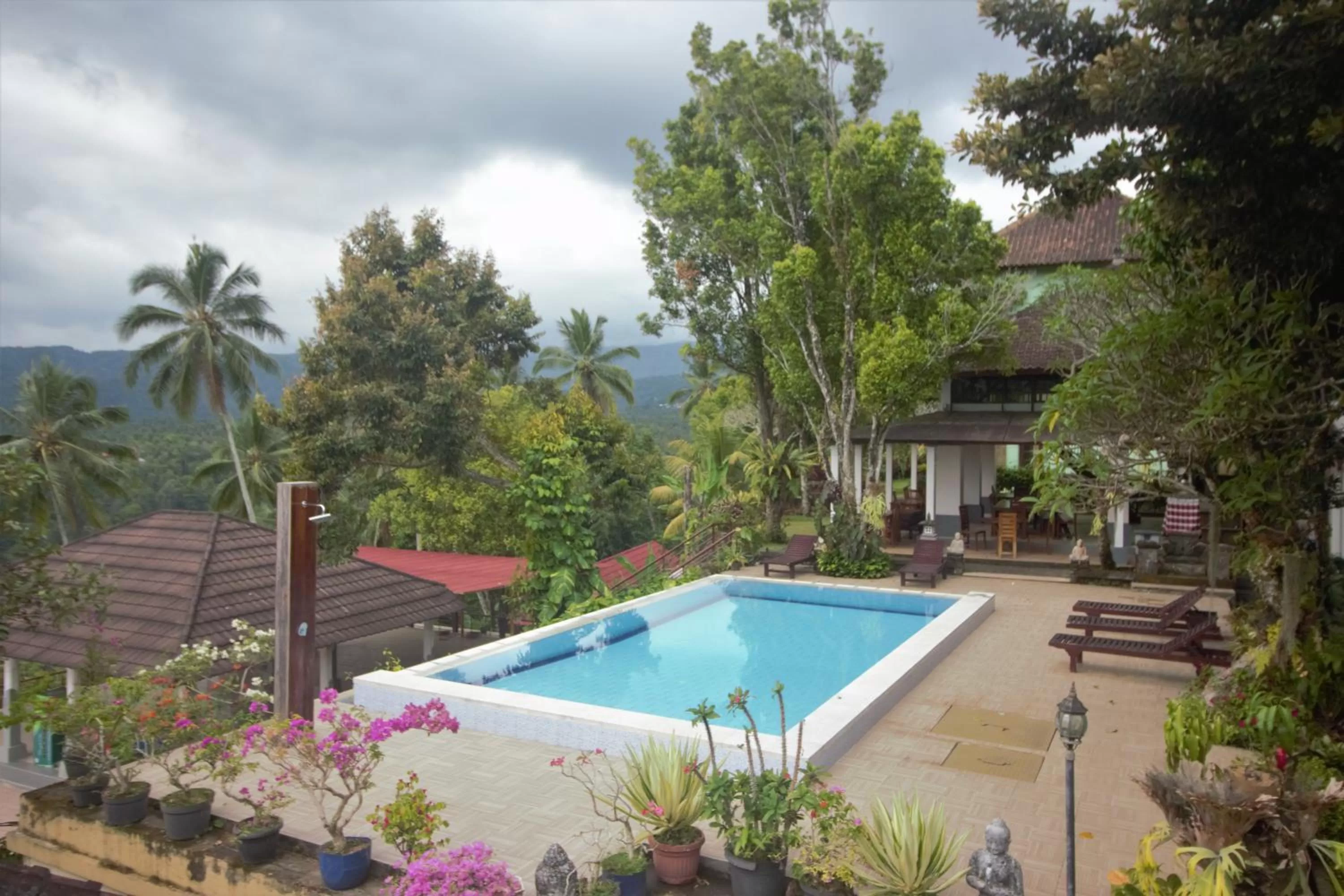 Property building in VILLA IPSA